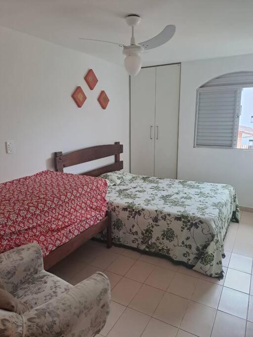 Apartamento 200m da Praia Grande e 200m da Praia Tenório