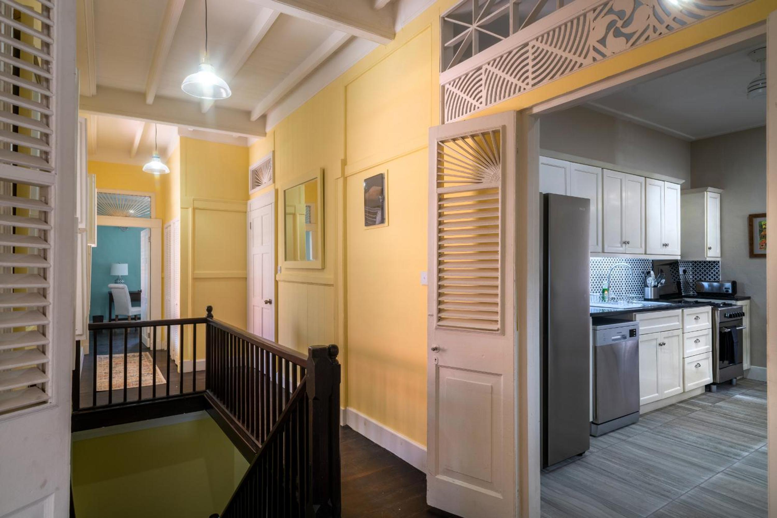 Melrose House Dominica