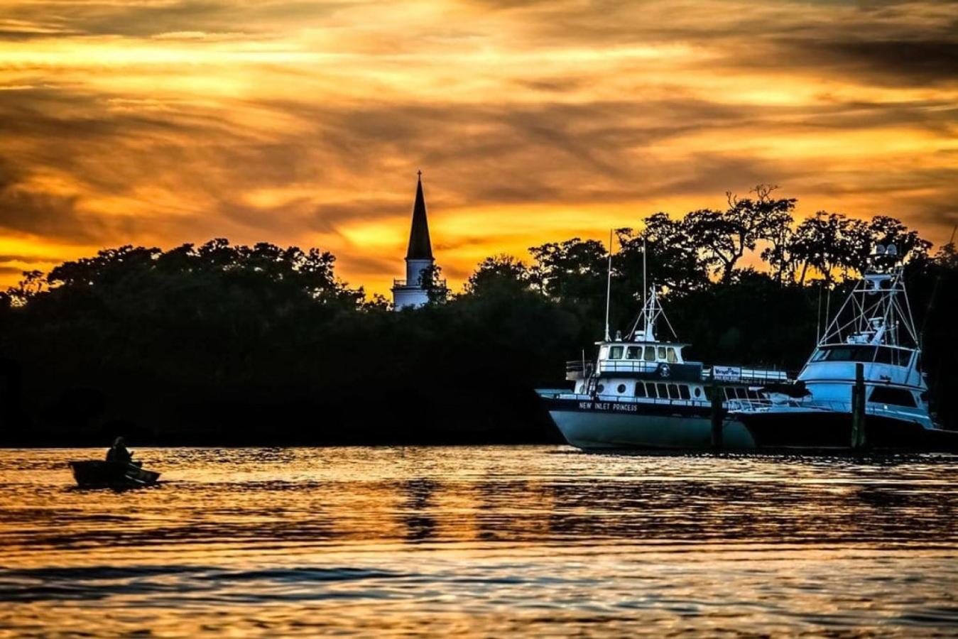 Crescent Sunset Villa by myBeach Vacation Rentals