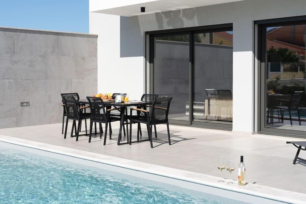 Quinta Atia - Luxury villa with private pool view 2
