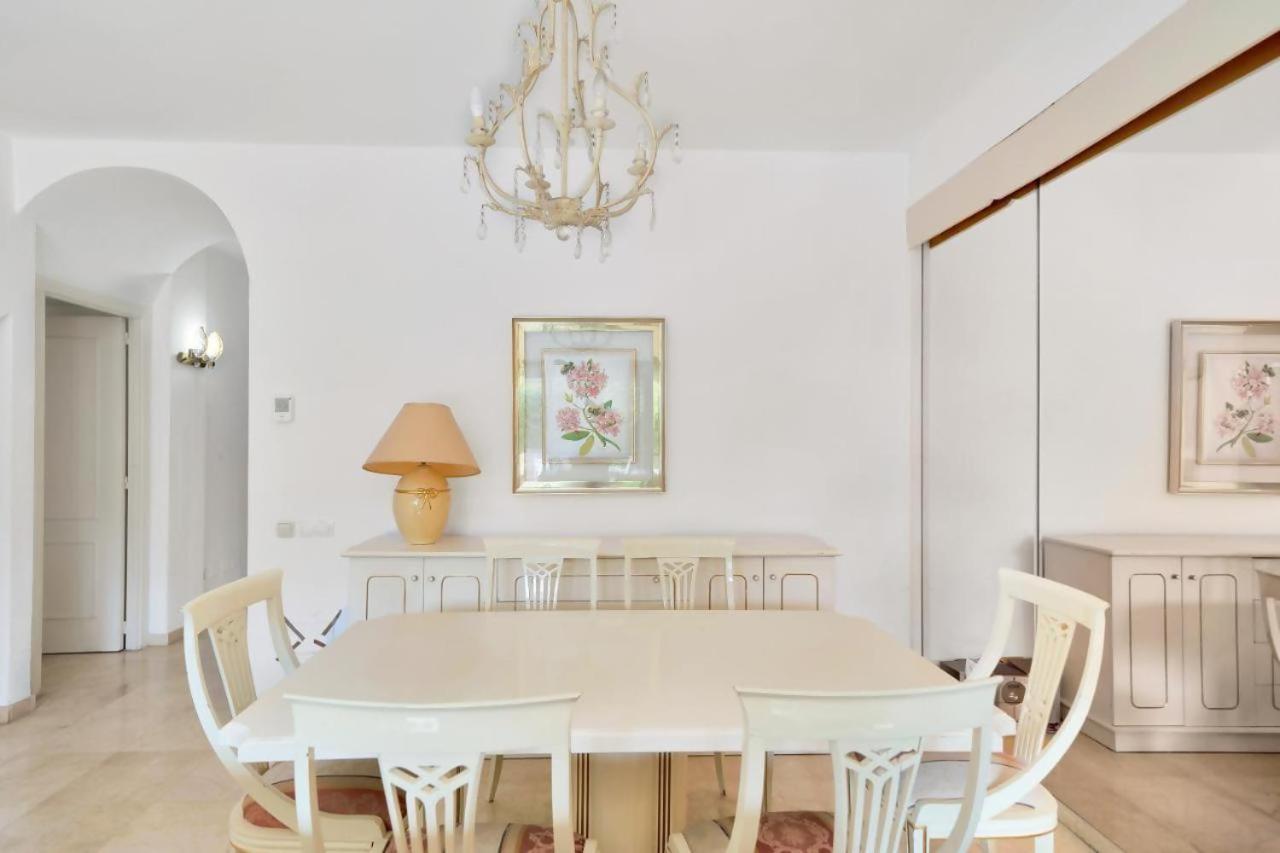 Beachside House MariaBanus