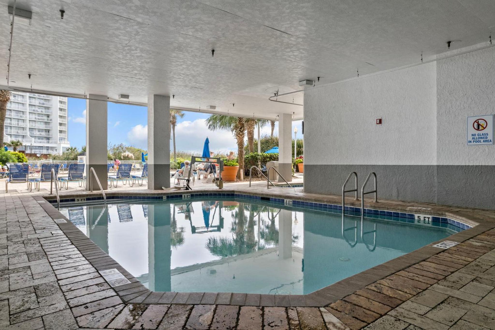 Seaglass Escape- Oceanfront Lazy River 5 Beds