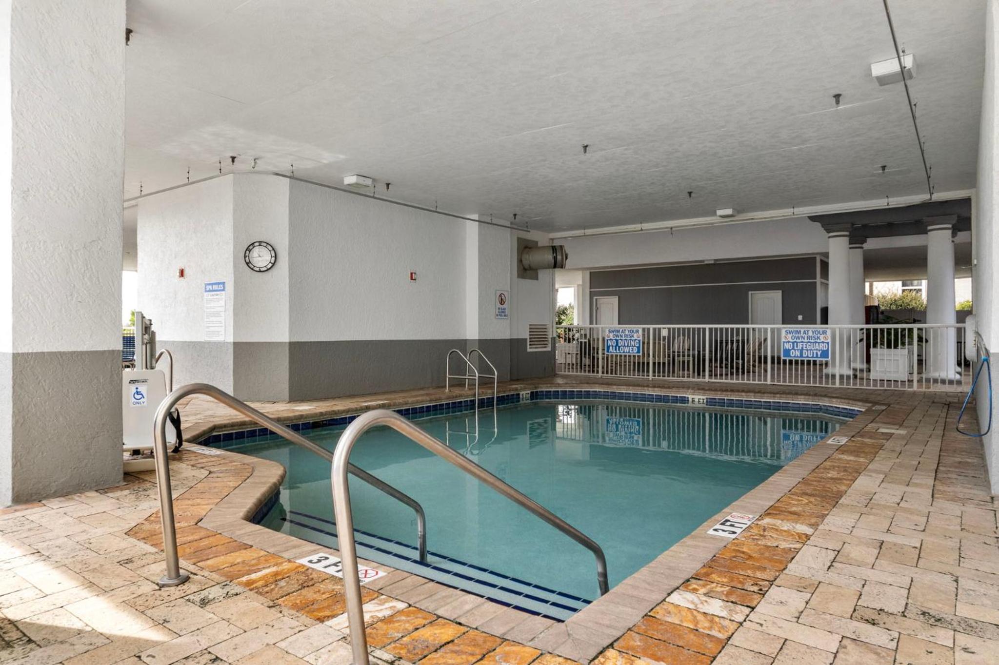 Seaglass Escape- Oceanfront Lazy River 5 Beds