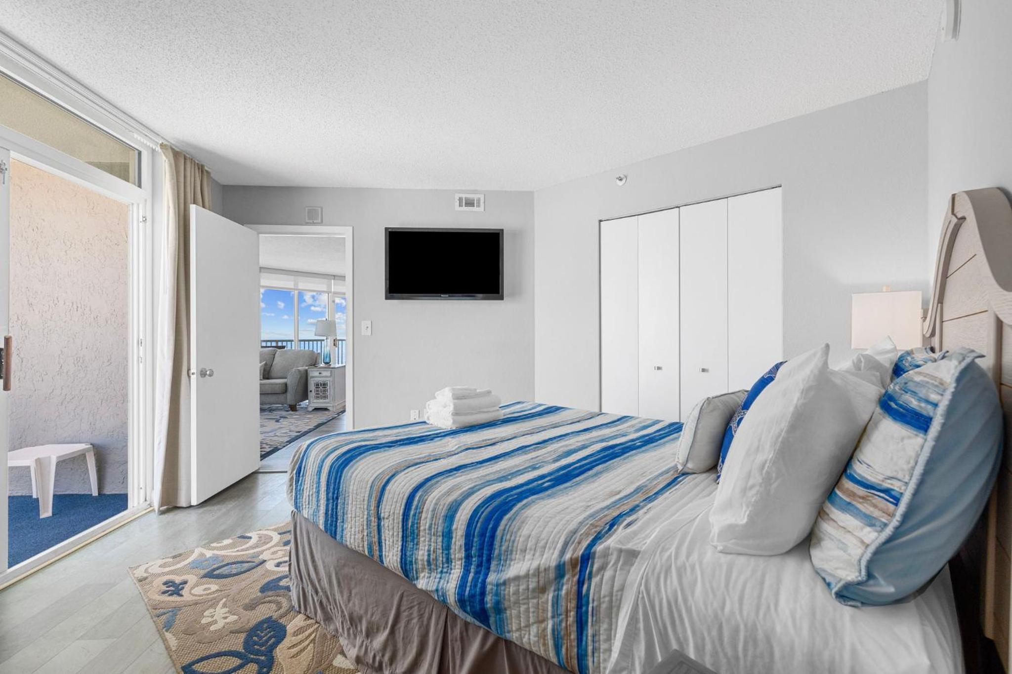 Seaglass Escape- Oceanfront Lazy River 5 Beds