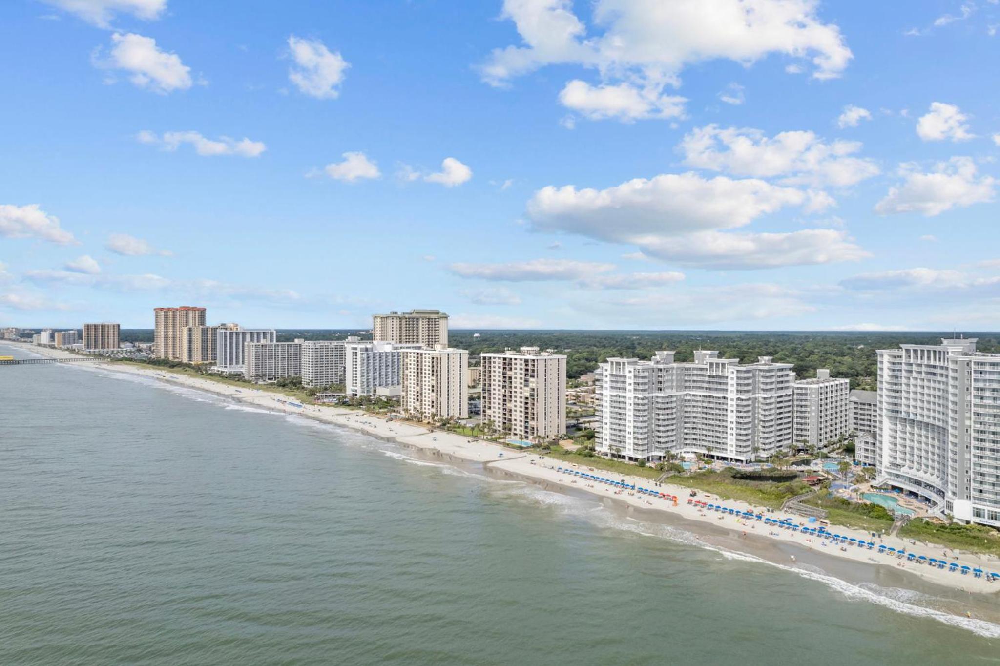 Seaglass Escape- Oceanfront Lazy River 5 Beds