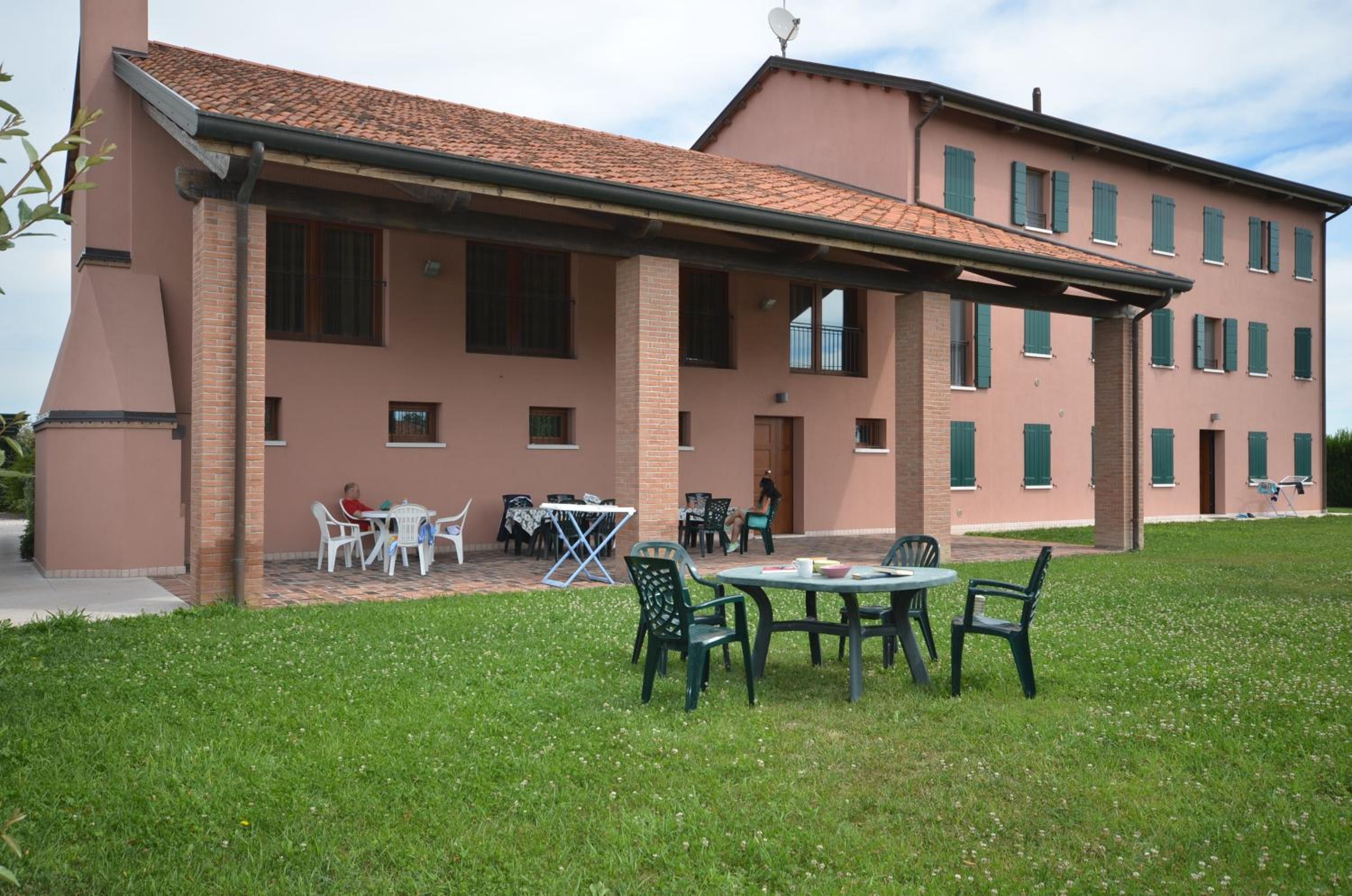 Casa Miniscalchi view 2