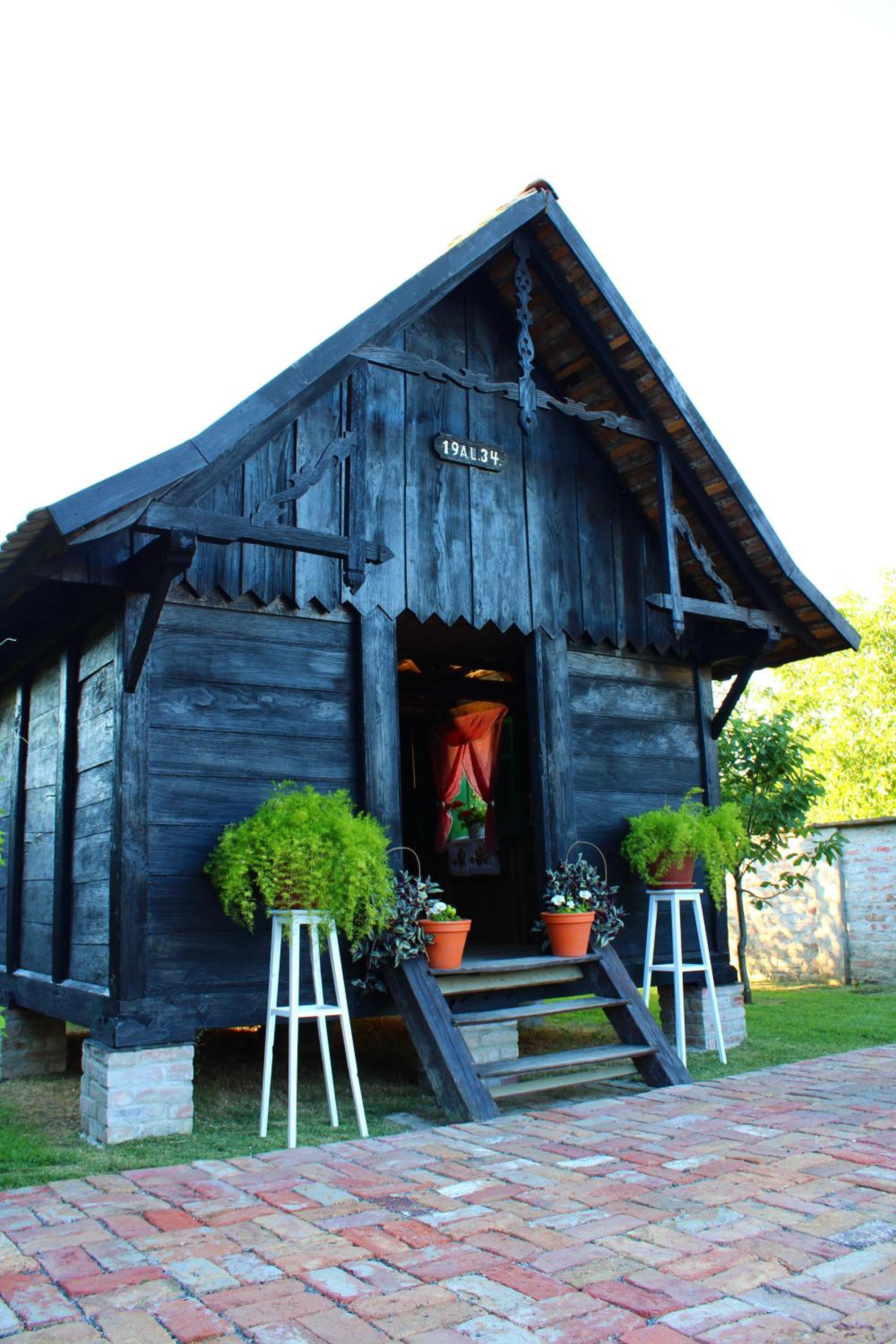 Photo 47