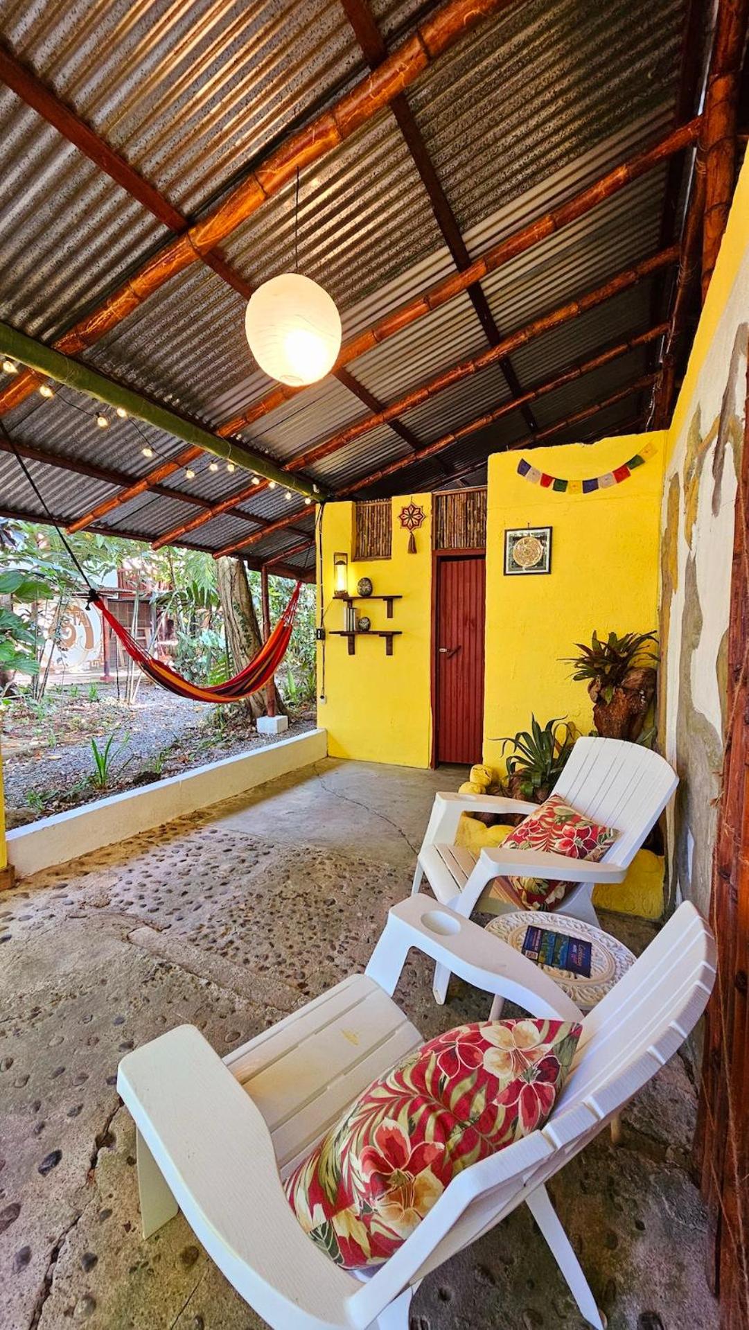 Cuarto Luna - Casa Oropopo