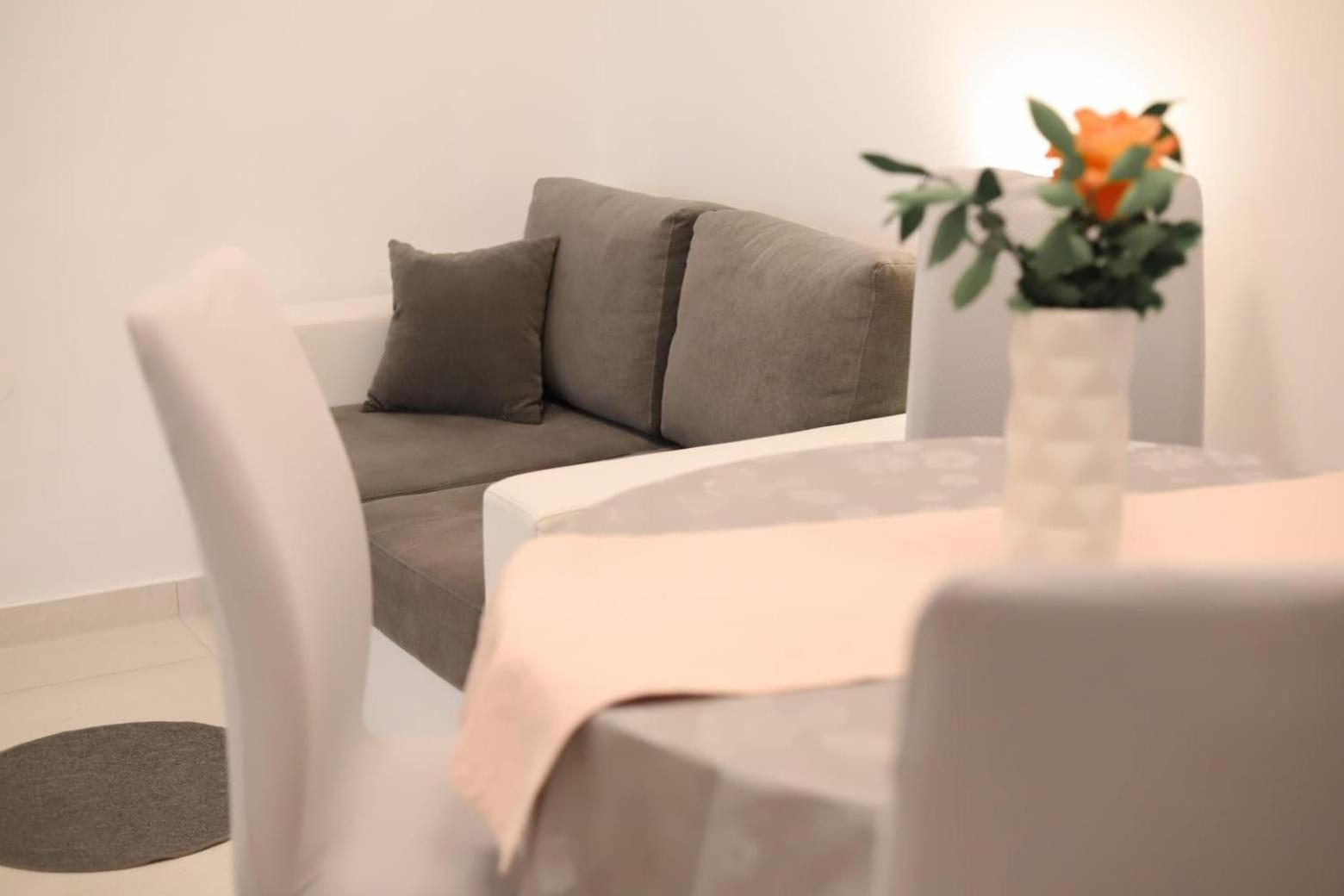 Apartmani MADI
