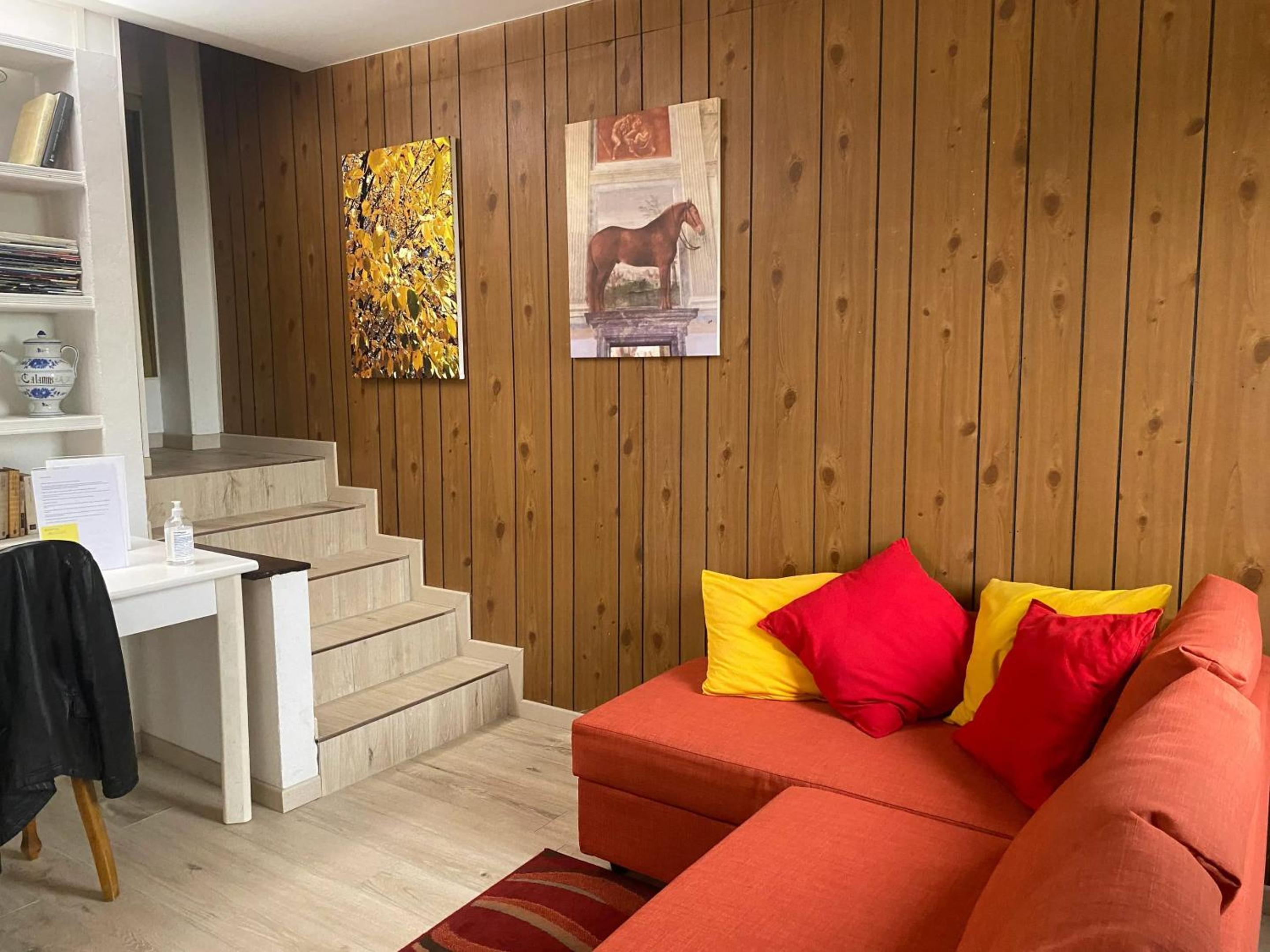 lounge