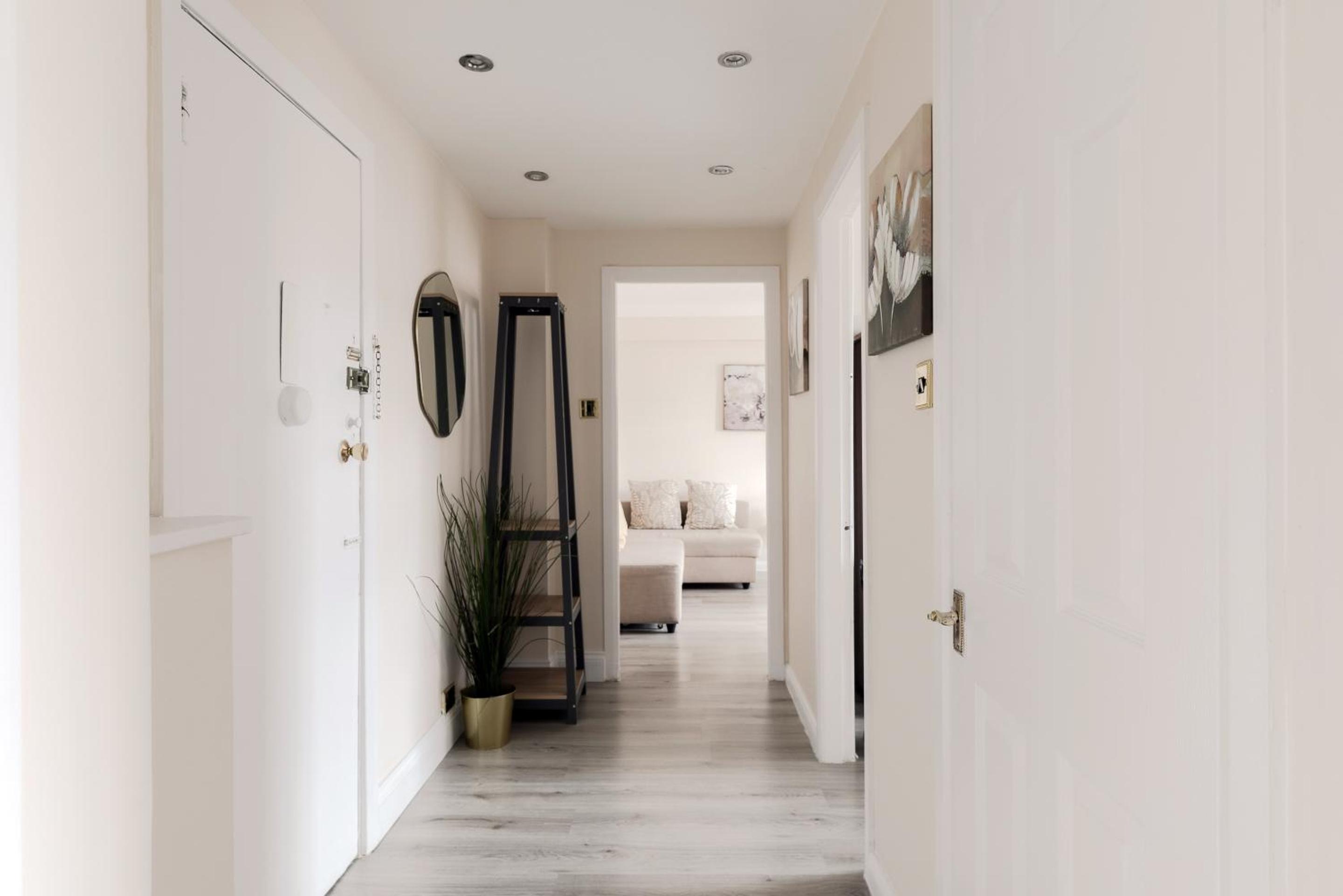 Elegant 3 bedrooms apartment near Hyde Park & Oxford St