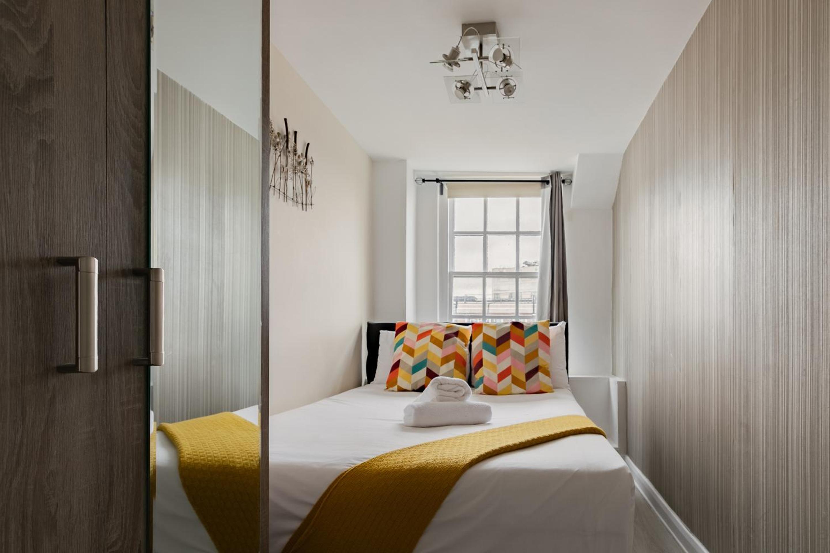 Elegant 3 bedrooms apartment near Hyde Park & Oxford St