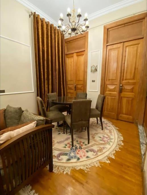 2BR apartment in Downtown, no electricity cut