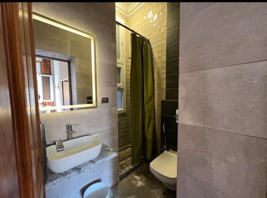 Classic 1BD with balcony, no electricity cut