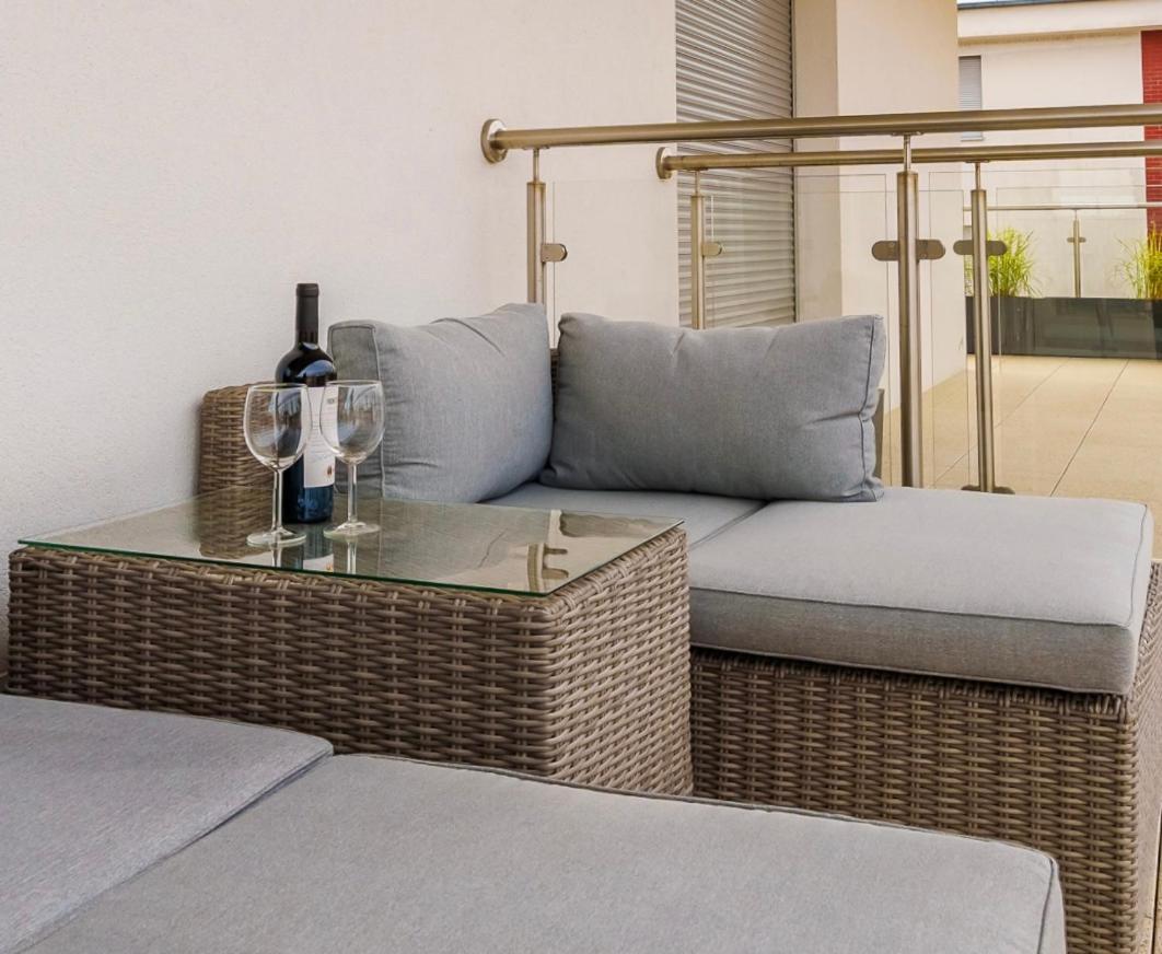 Rewal - 4 Person - Premium Baltic Apartment with SPA access