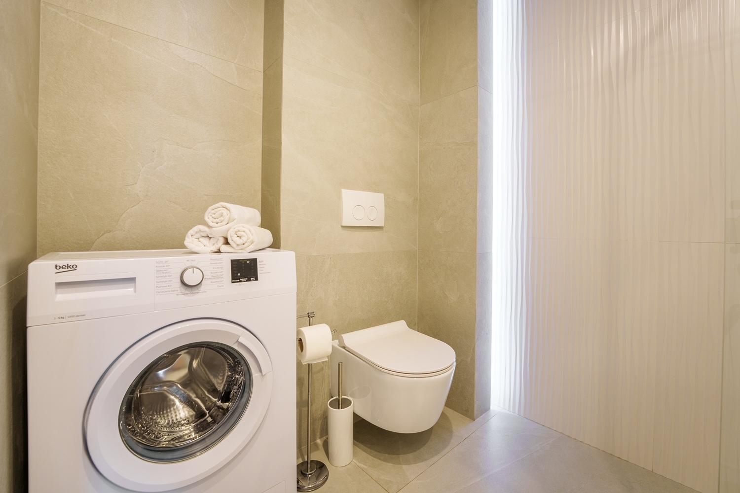 Rewal - 4 Person - Premium Baltic Apartment with SPA access