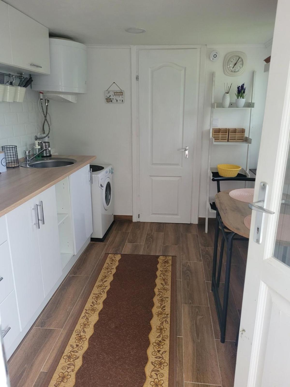 ApróLak Apartman Zalakaros