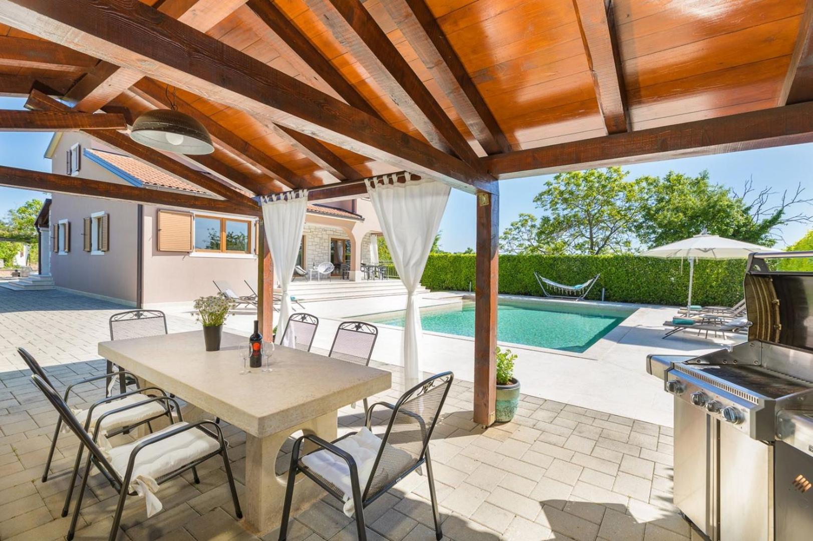 Villa Anastasia by Villsy - with private pool, foosball and pikado