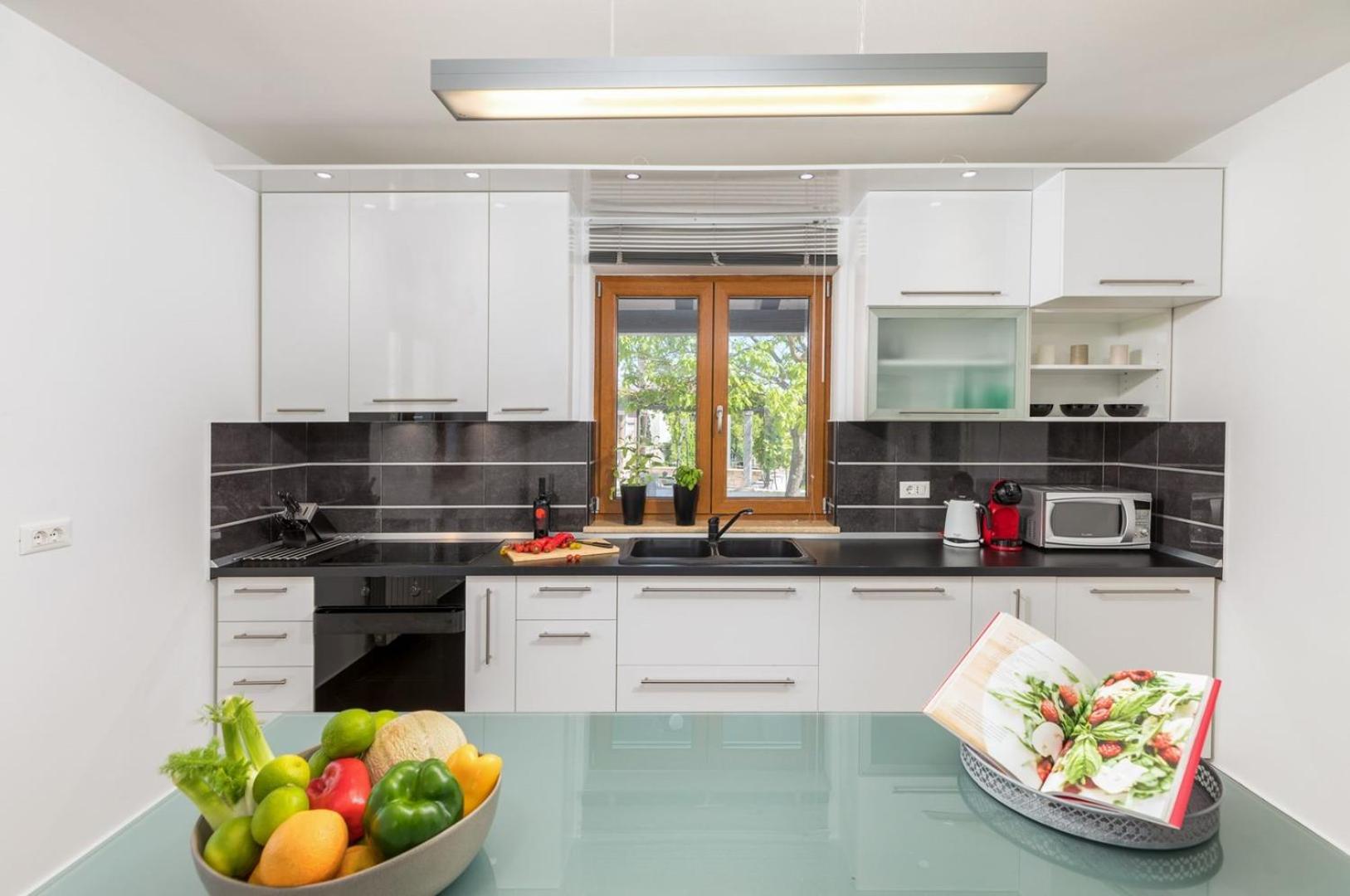 Villa Anastasia by Villsy - with private pool, foosball and pikado