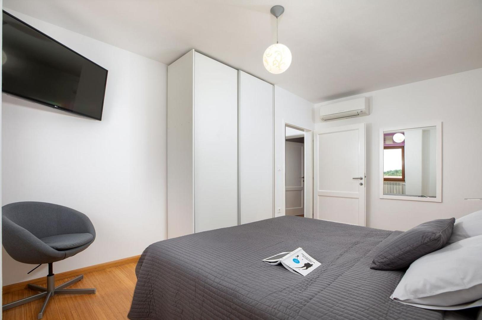 Villa Anastasia by Villsy - with private pool, foosball and pikado