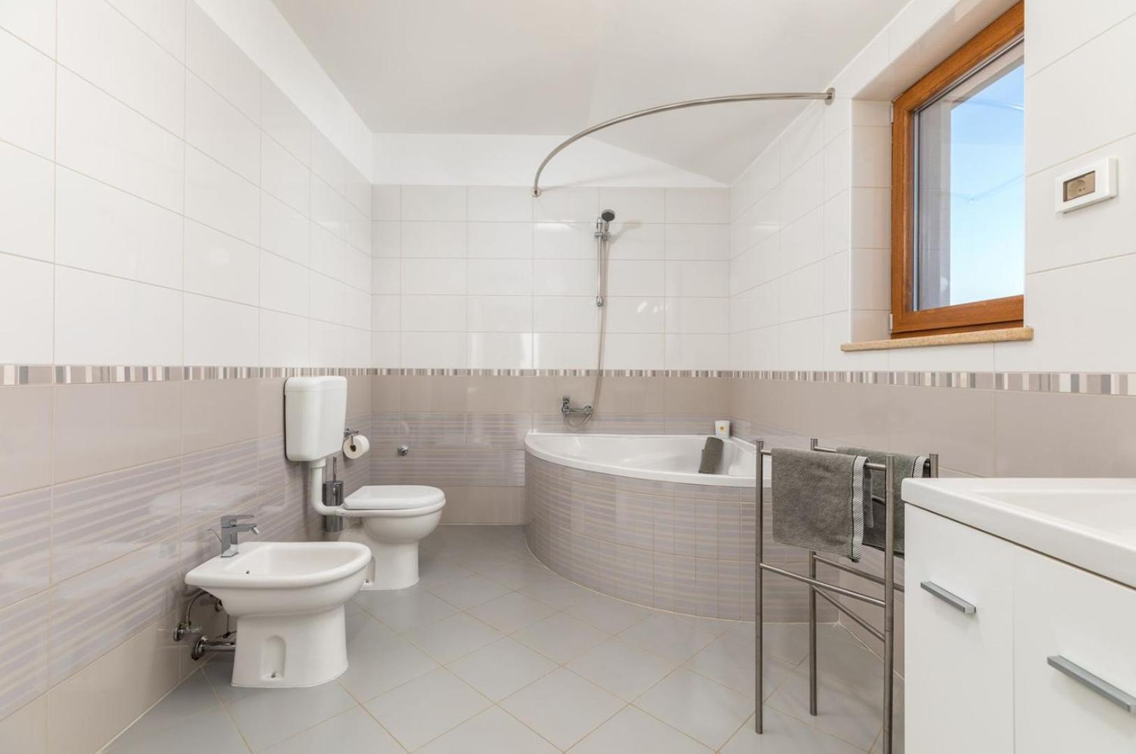 Villa Anastasia by Villsy - with private pool, foosball and pikado