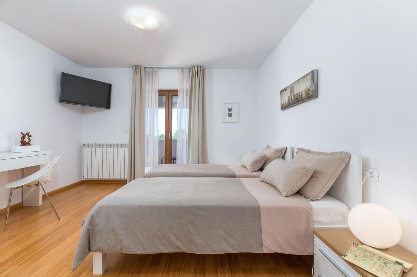 Villa Anastasia by Villsy - with private pool, foosball and pikado