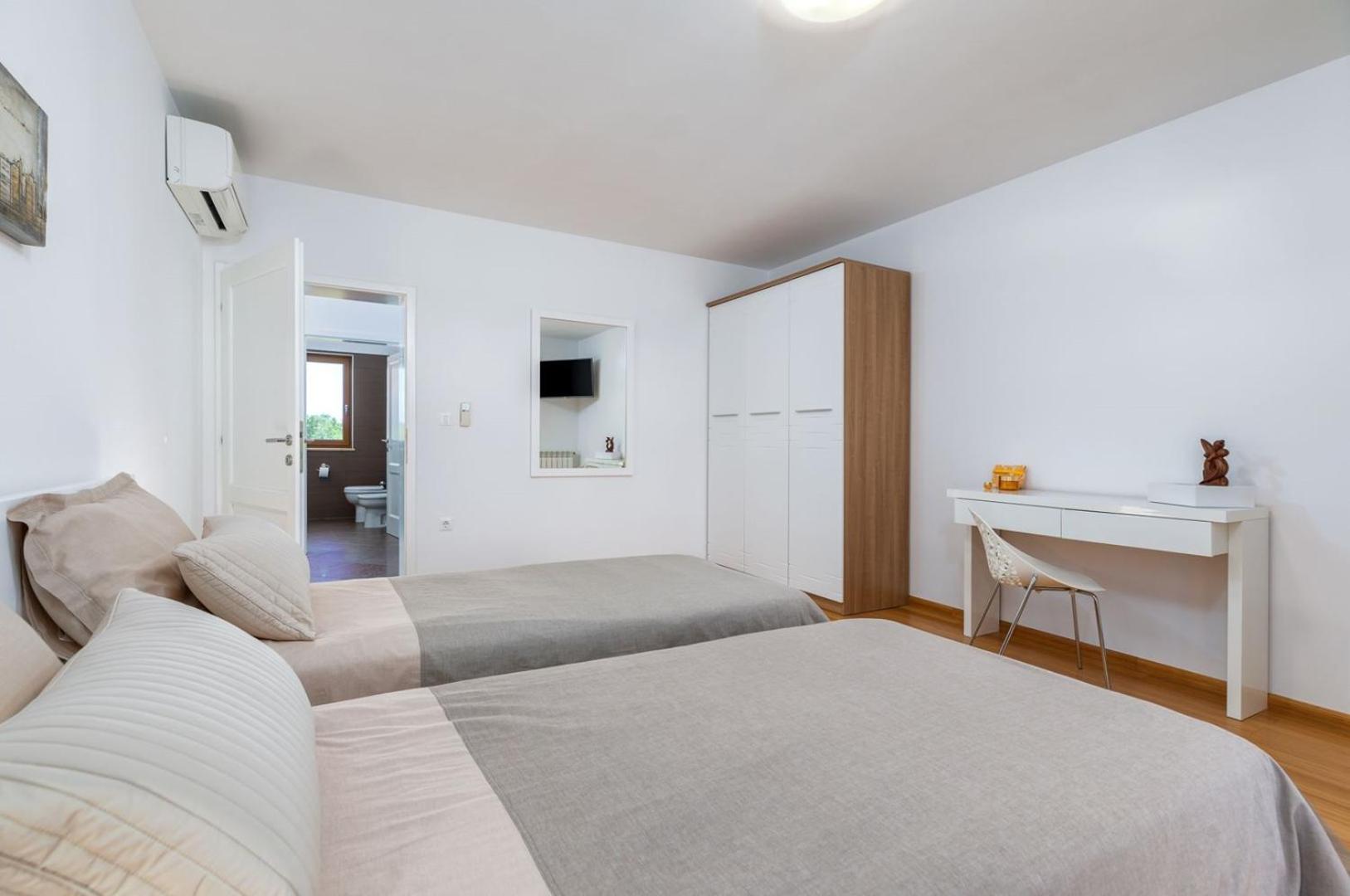 Villa Anastasia by Villsy - with private pool, foosball and pikado