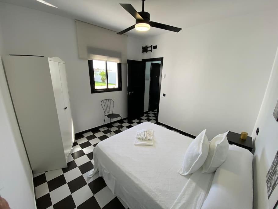 Villa con piscina Camino Doñana