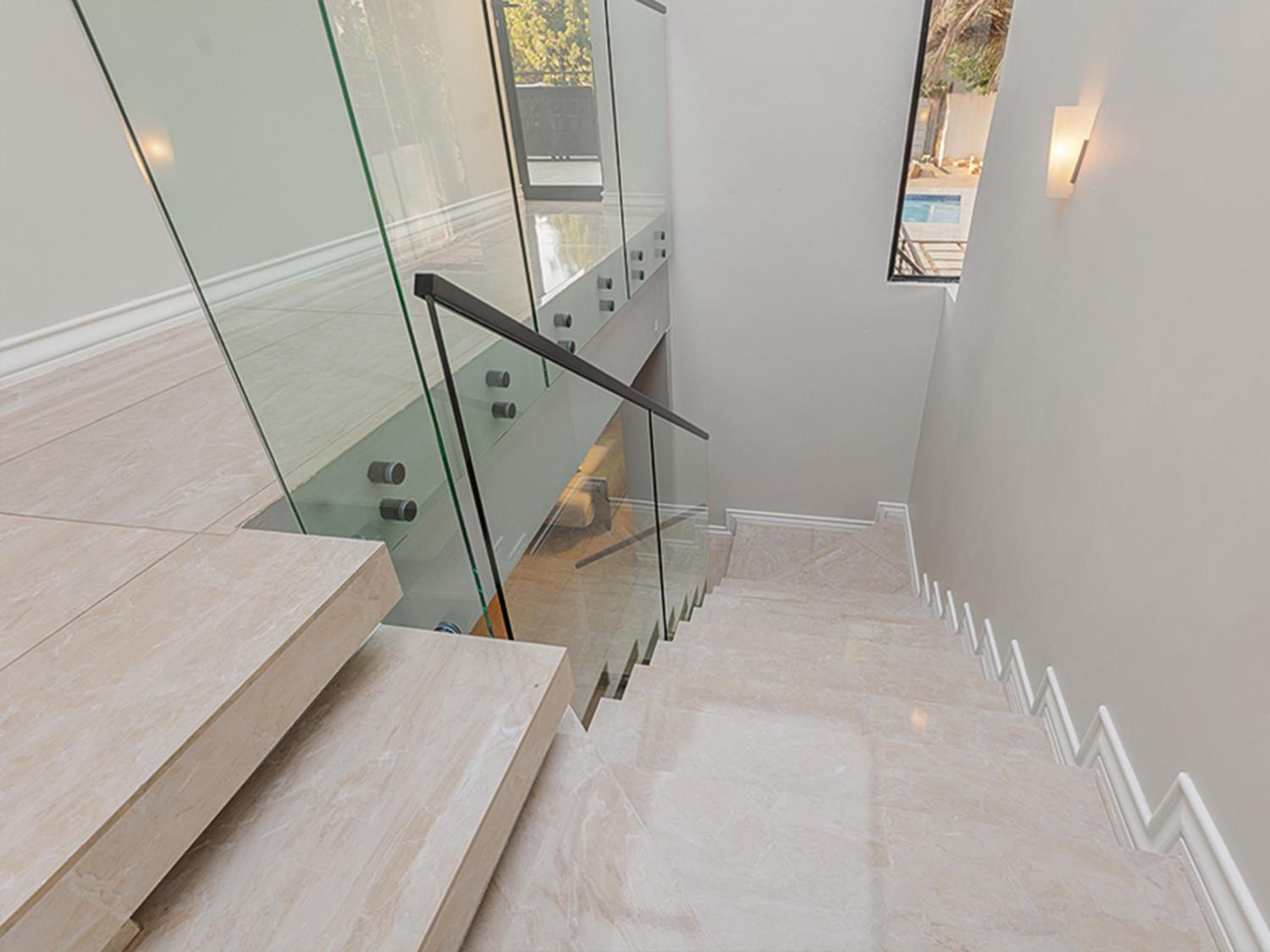 Self Checkin - Luxury Tranquil Apartment in Guesthouse