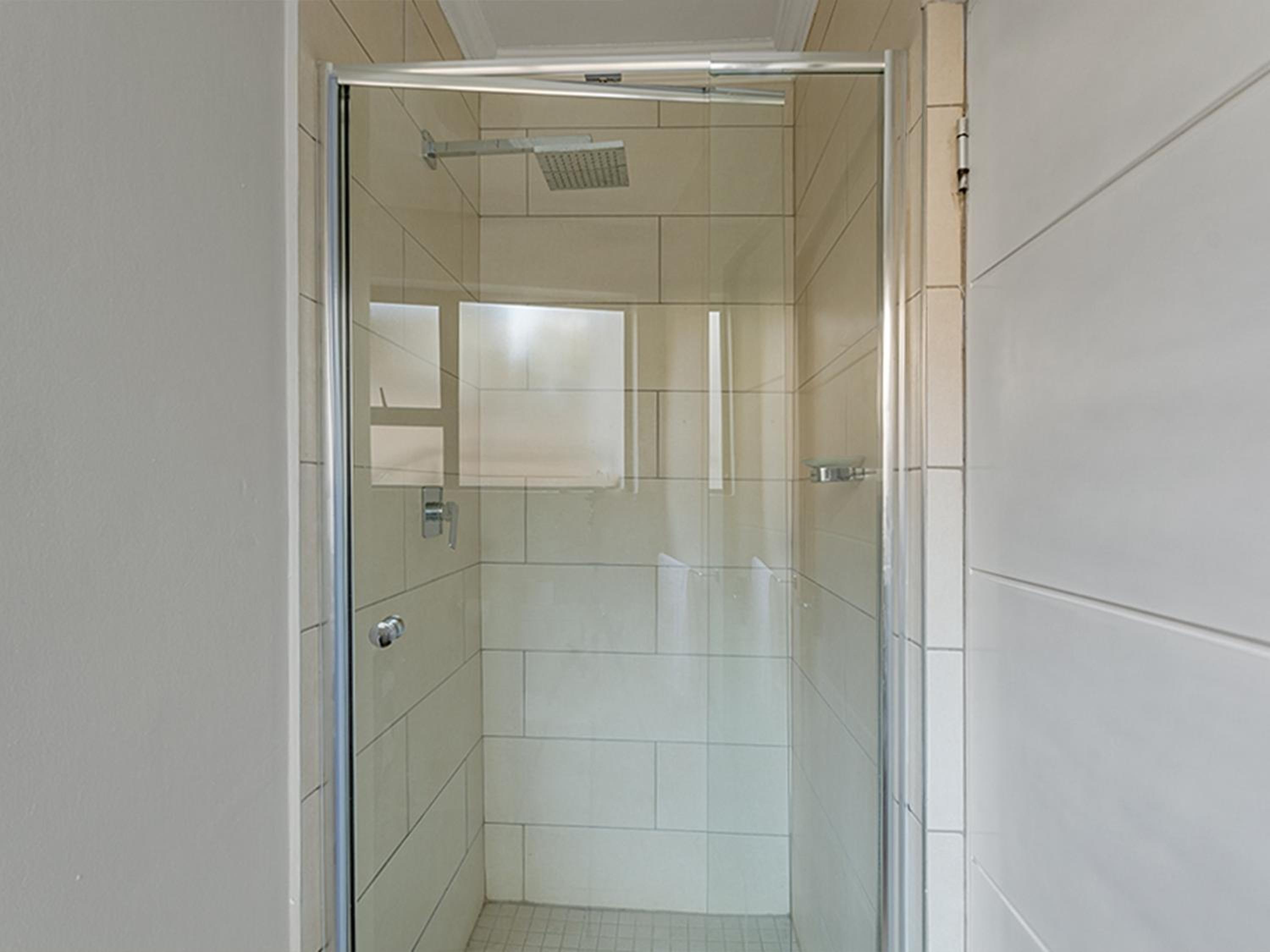 Self Checkin - Luxury Tranquil Apartment in Guesthouse