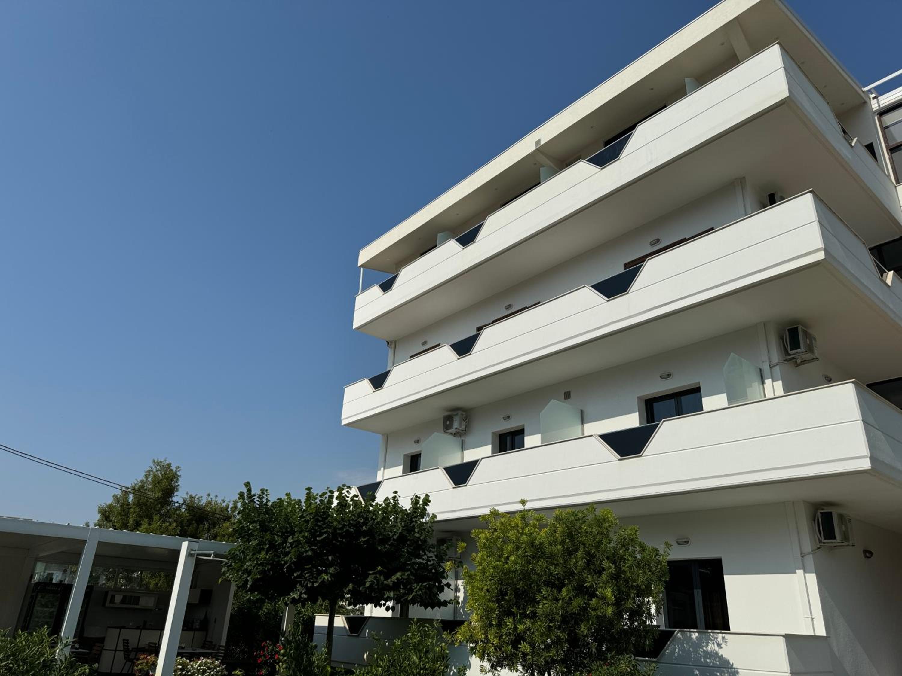 Villa SOLIS
