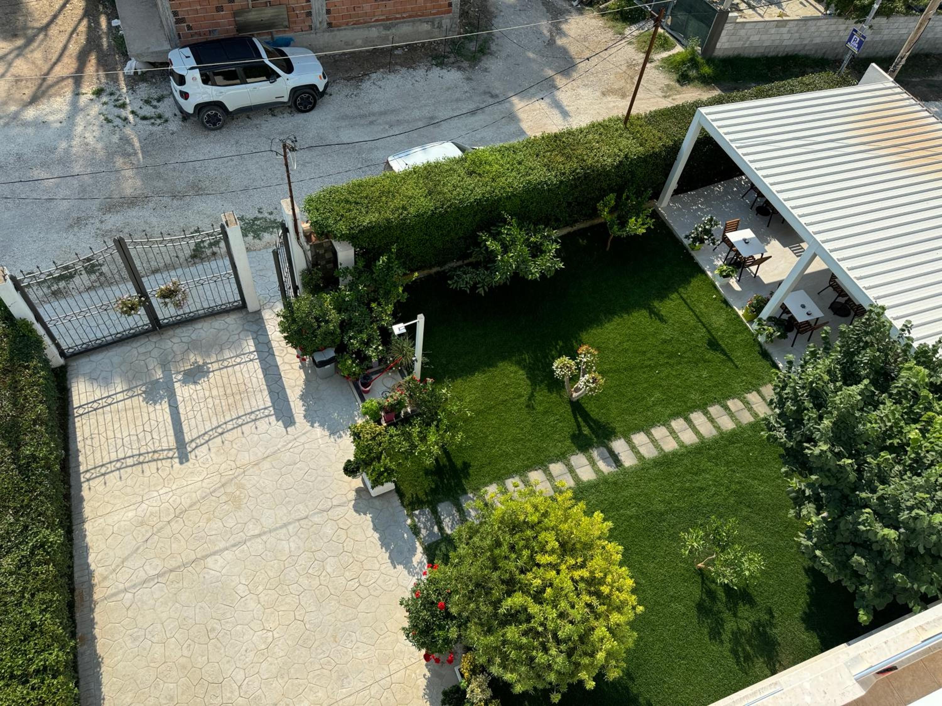 Villa SOLIS