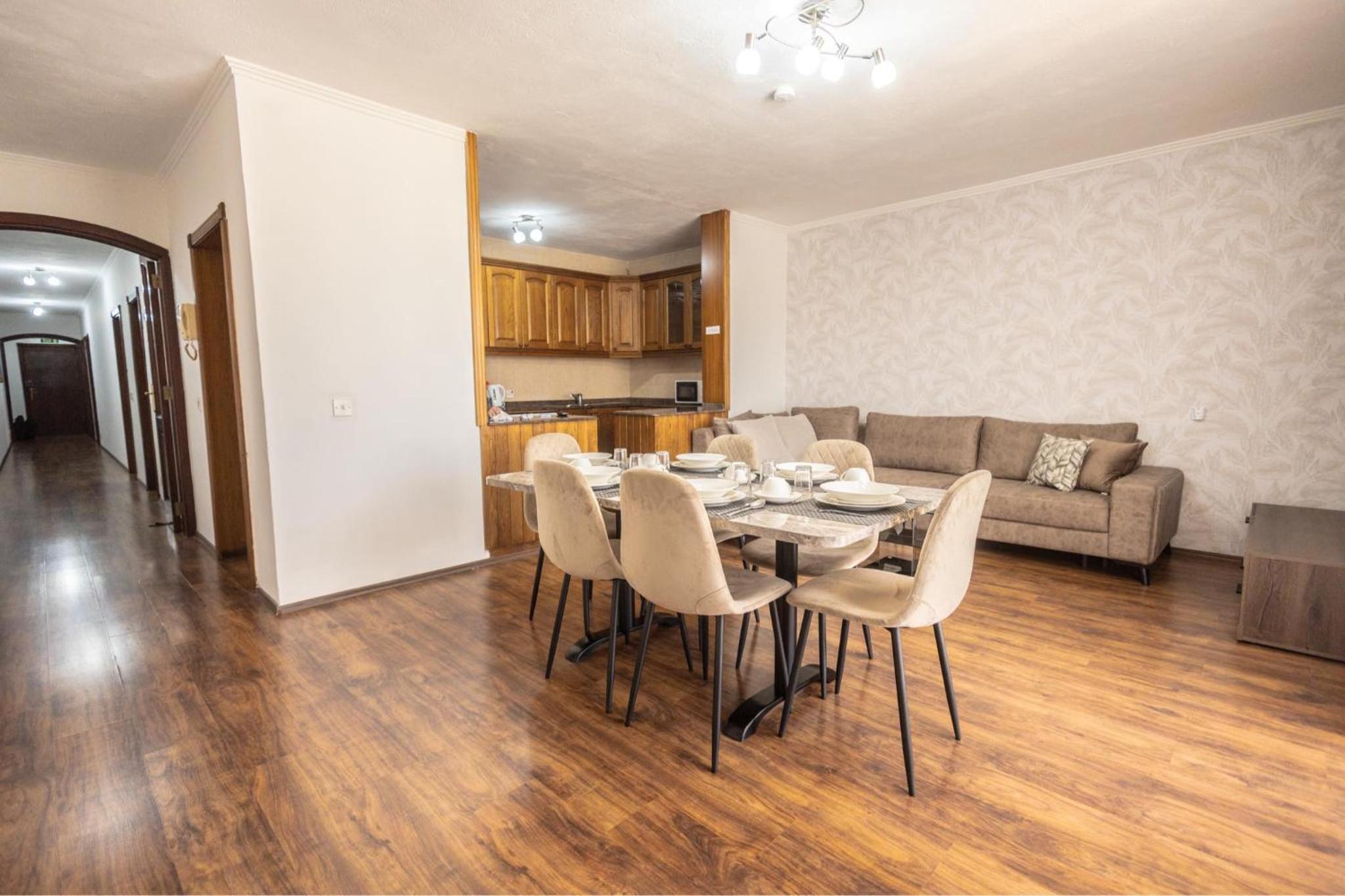 3 bedroom Apartment in the centre of St Julians photo 2