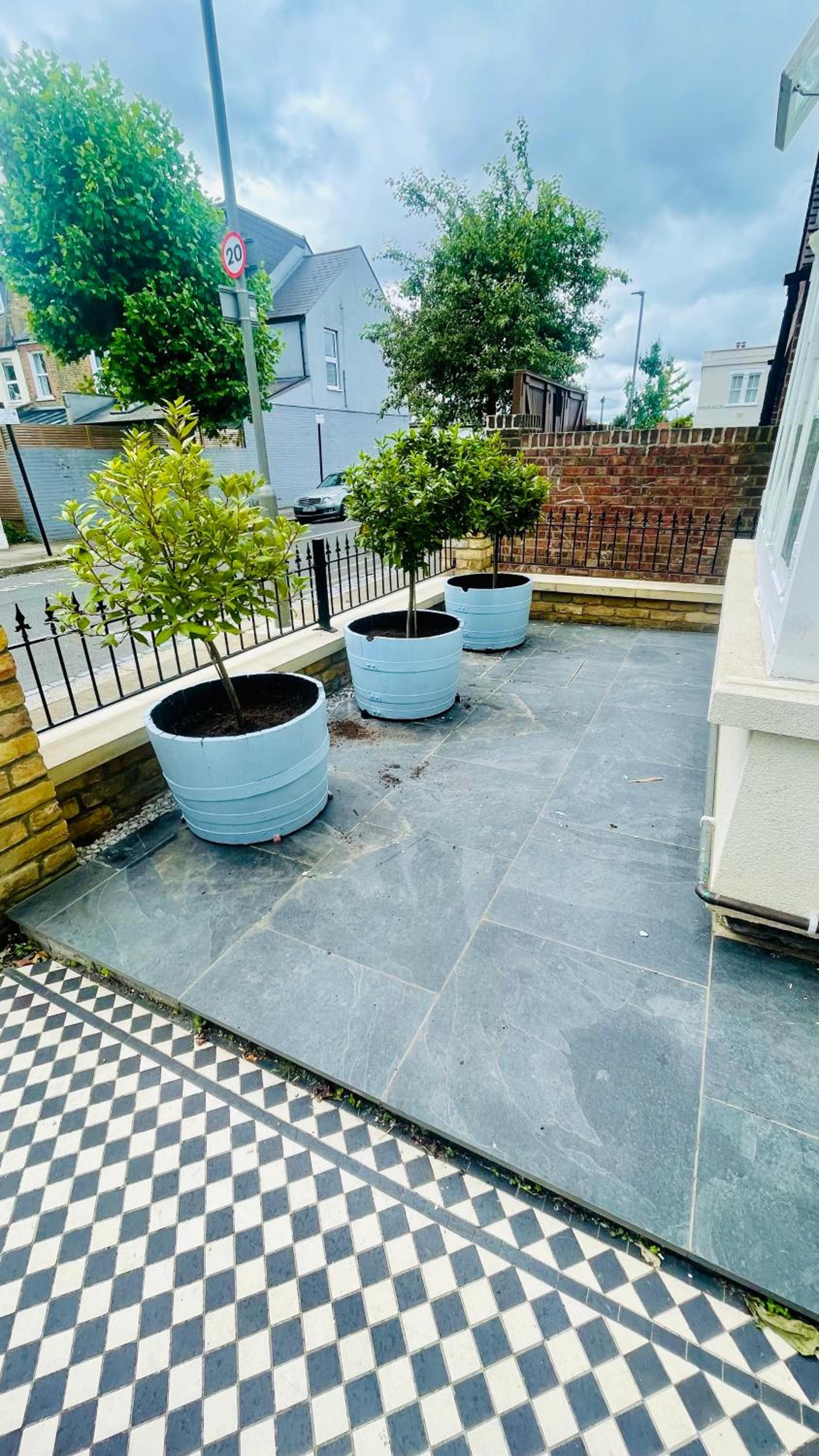 Grass Court Terrace - walking distance from Wimbledon Championships