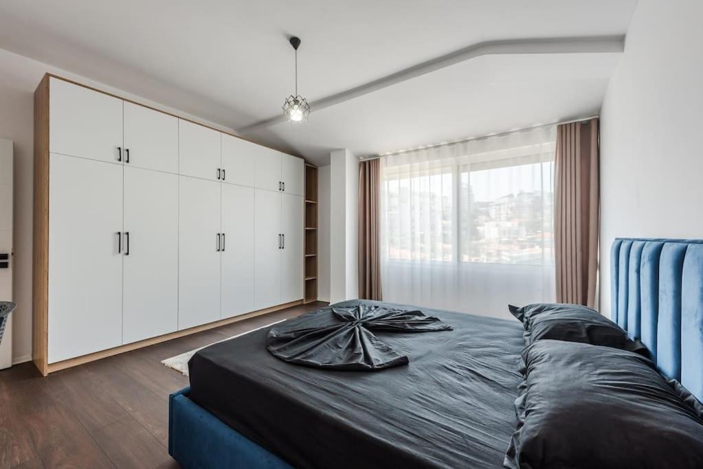 The City Center Penthouse by PS