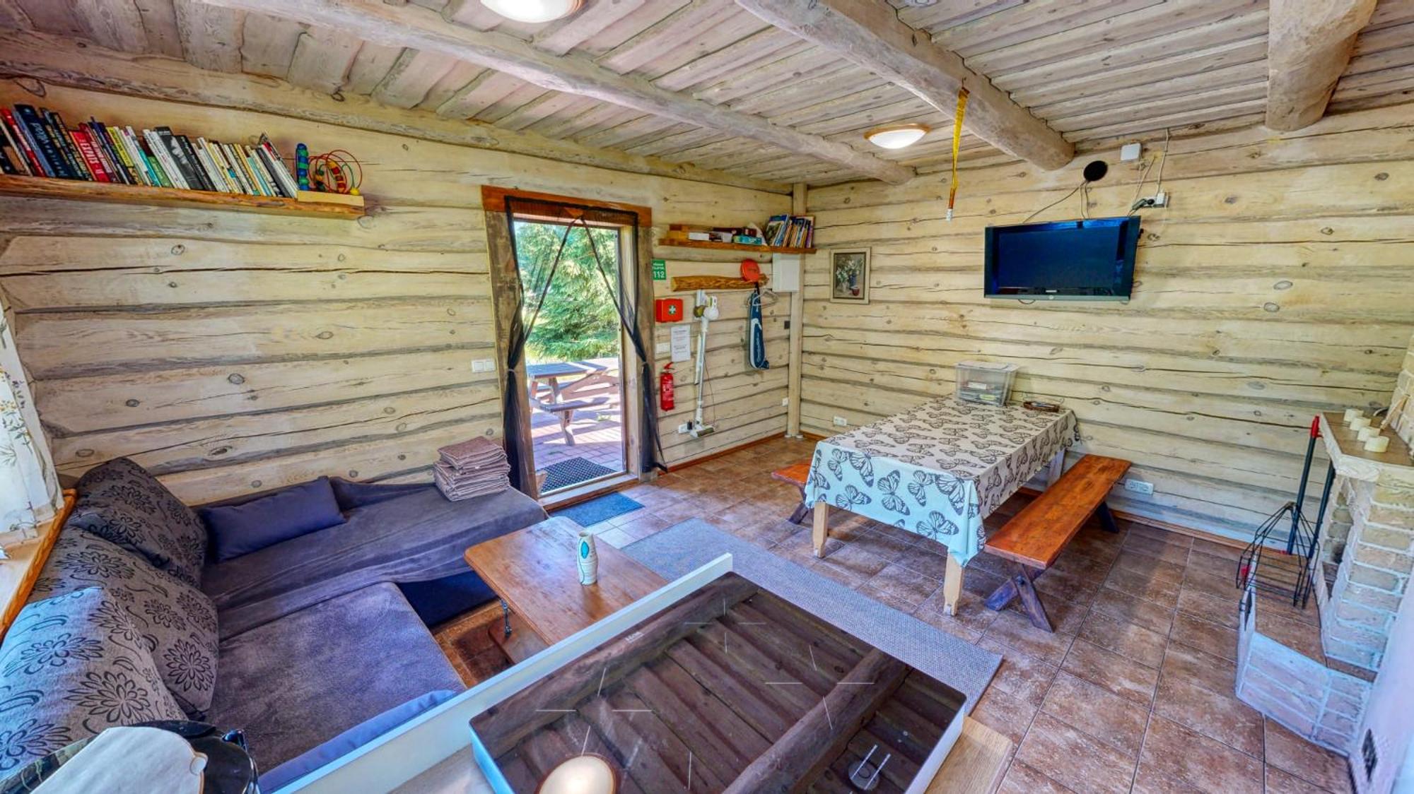 Holidayhouse with sauna and pond Leesoja puhkemaja