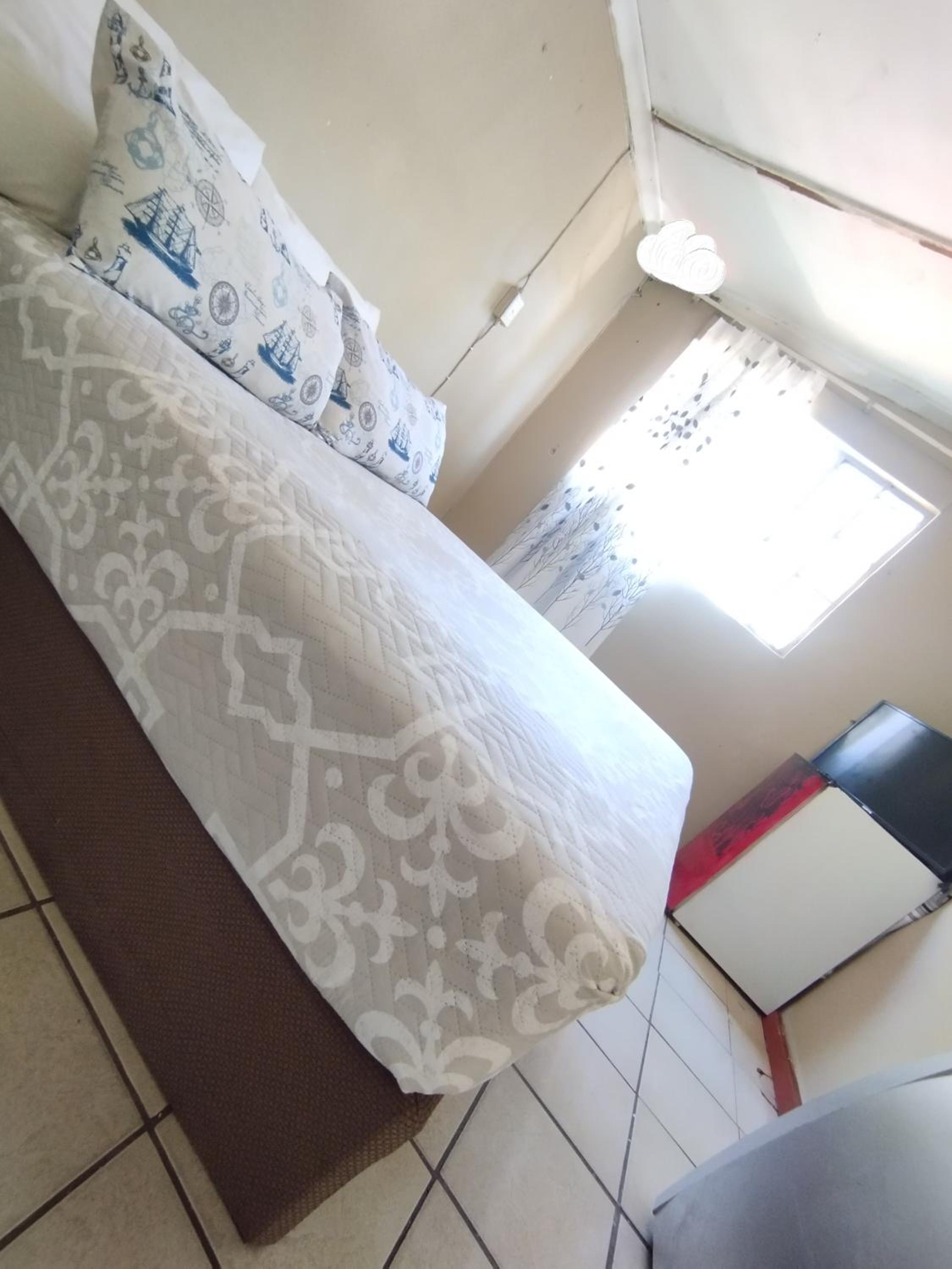 Chikos guest house