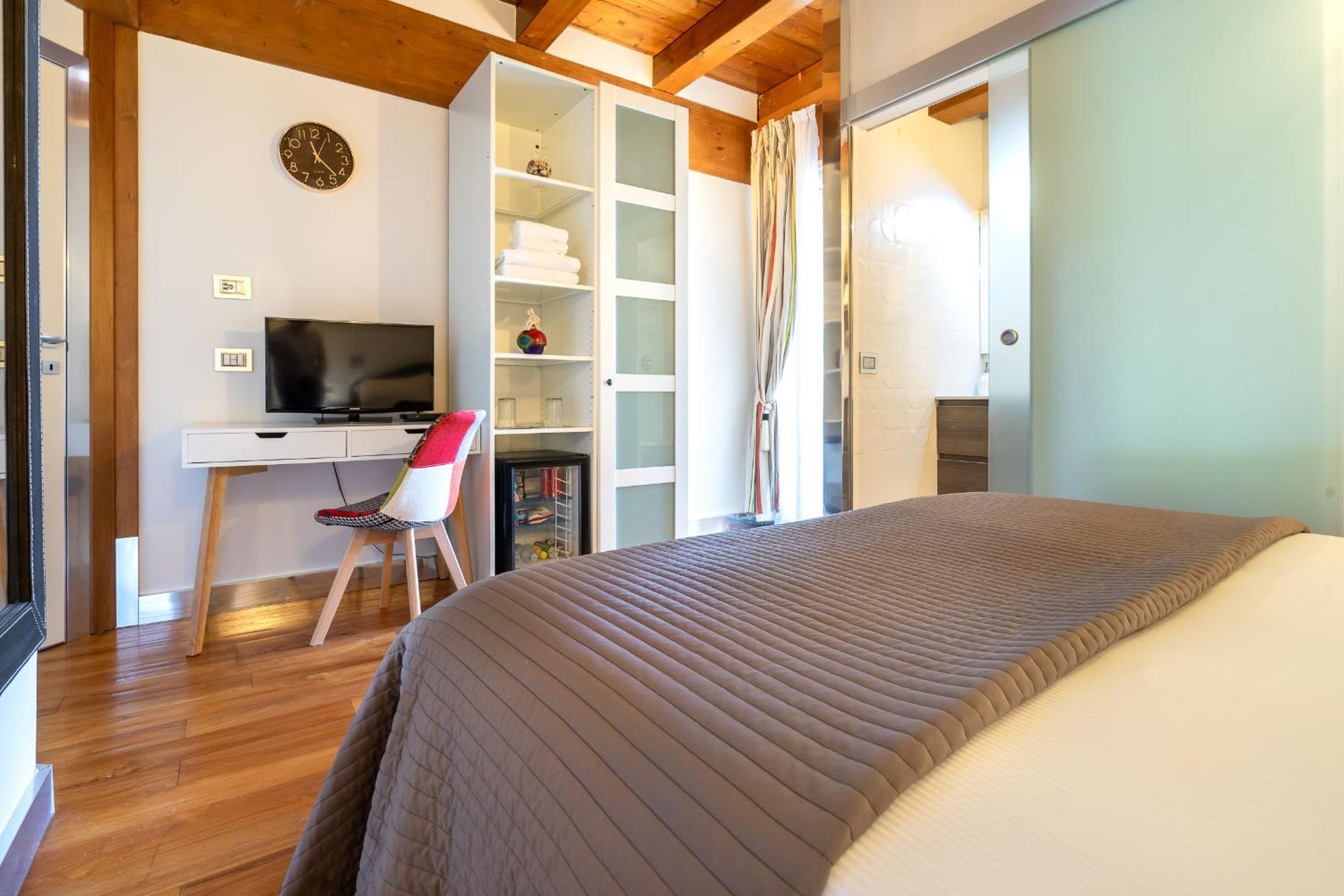 Casale Delle Ronde B&B