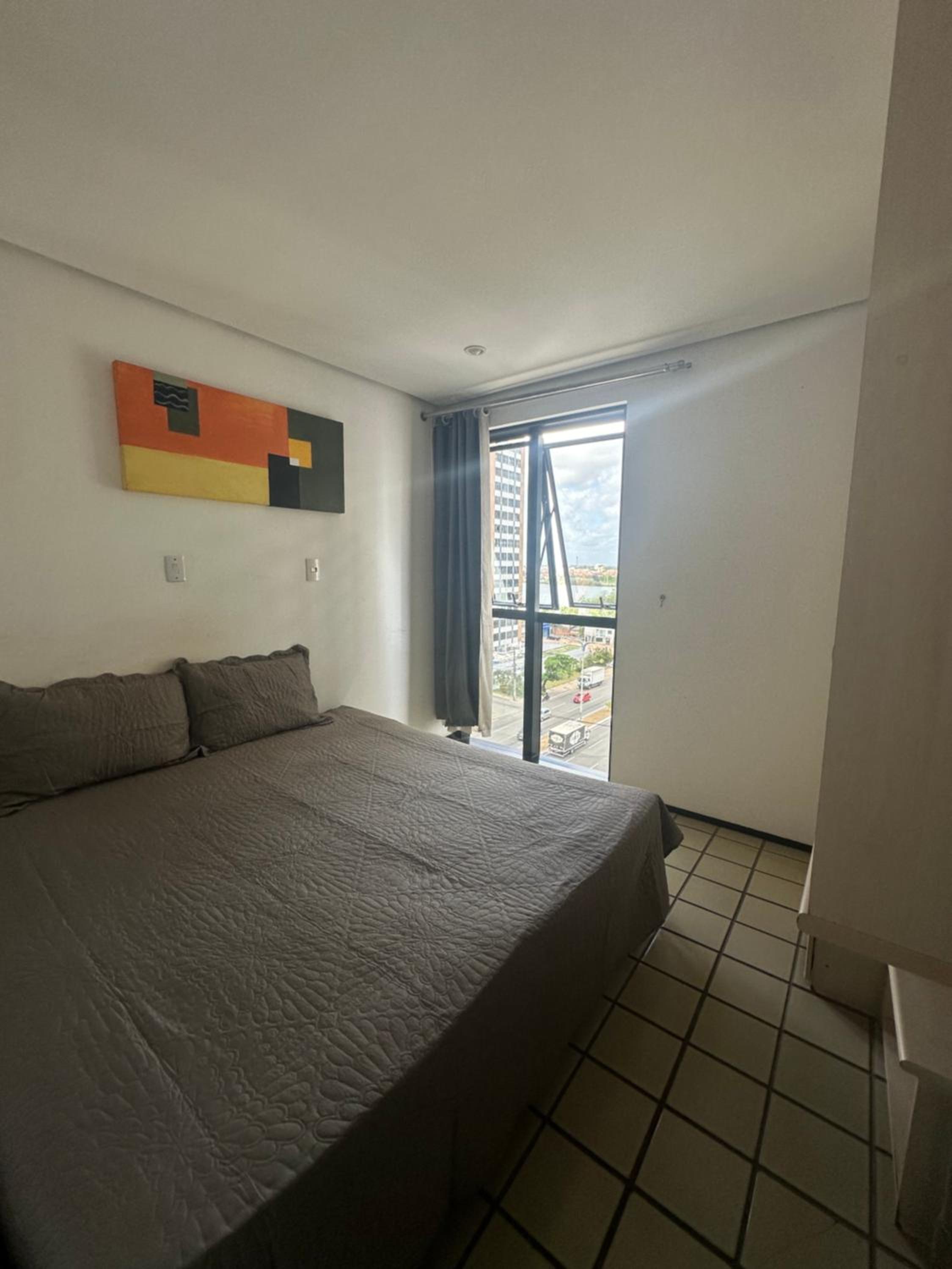 Flat Number One com 02 quartos