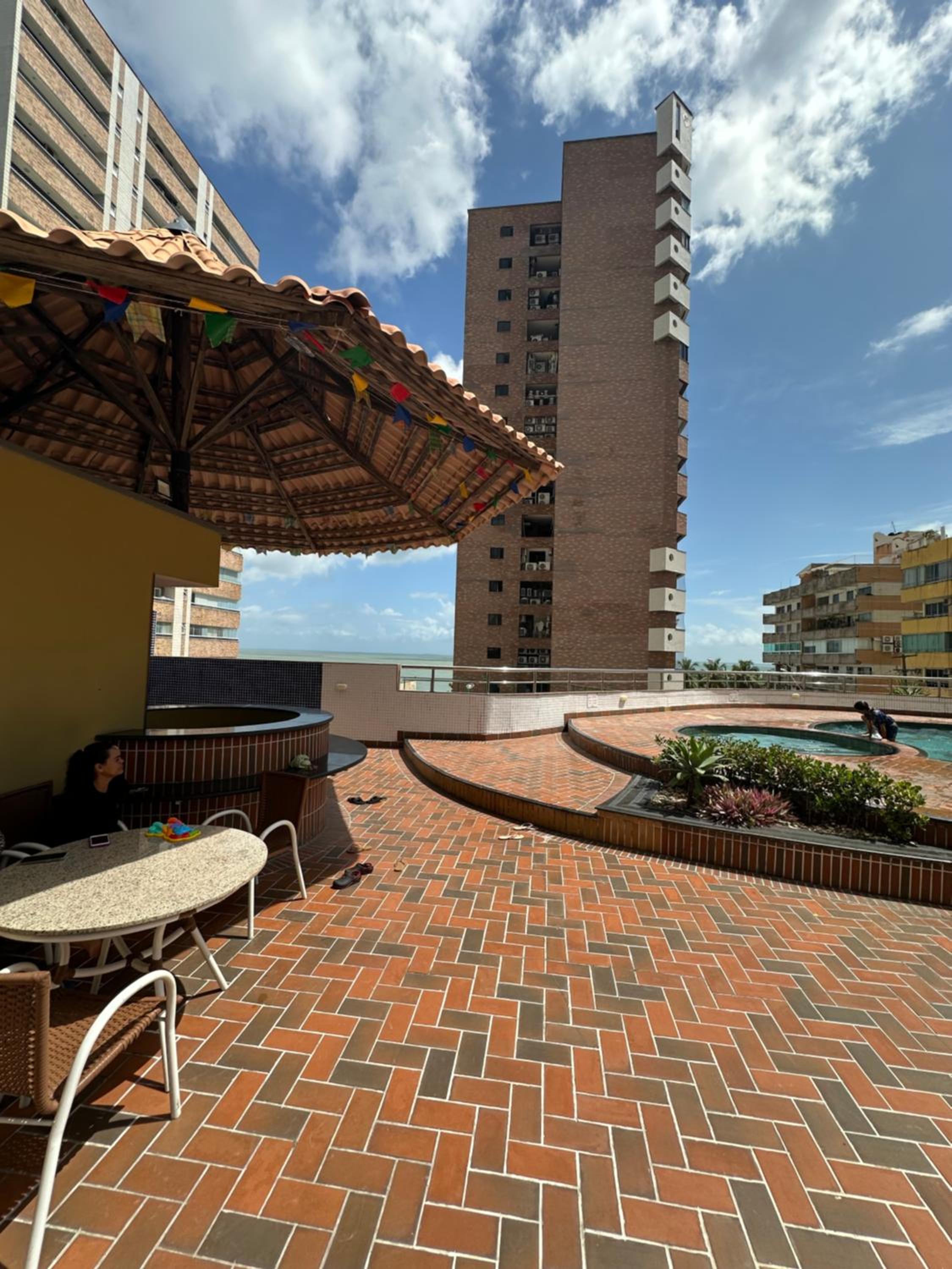 Flat Number One com 02 quartos