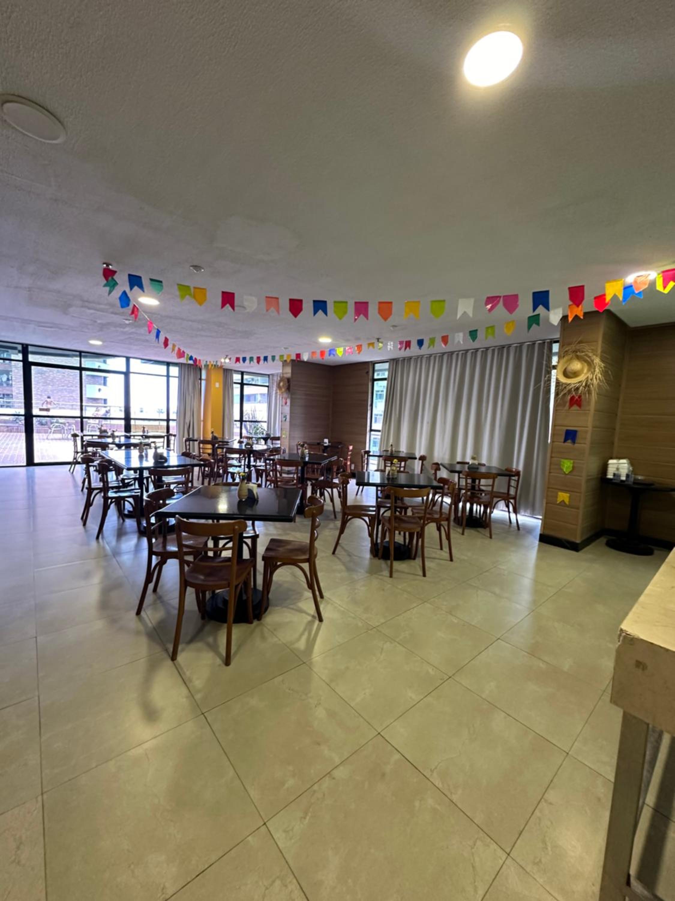 Flat Number One com 02 quartos