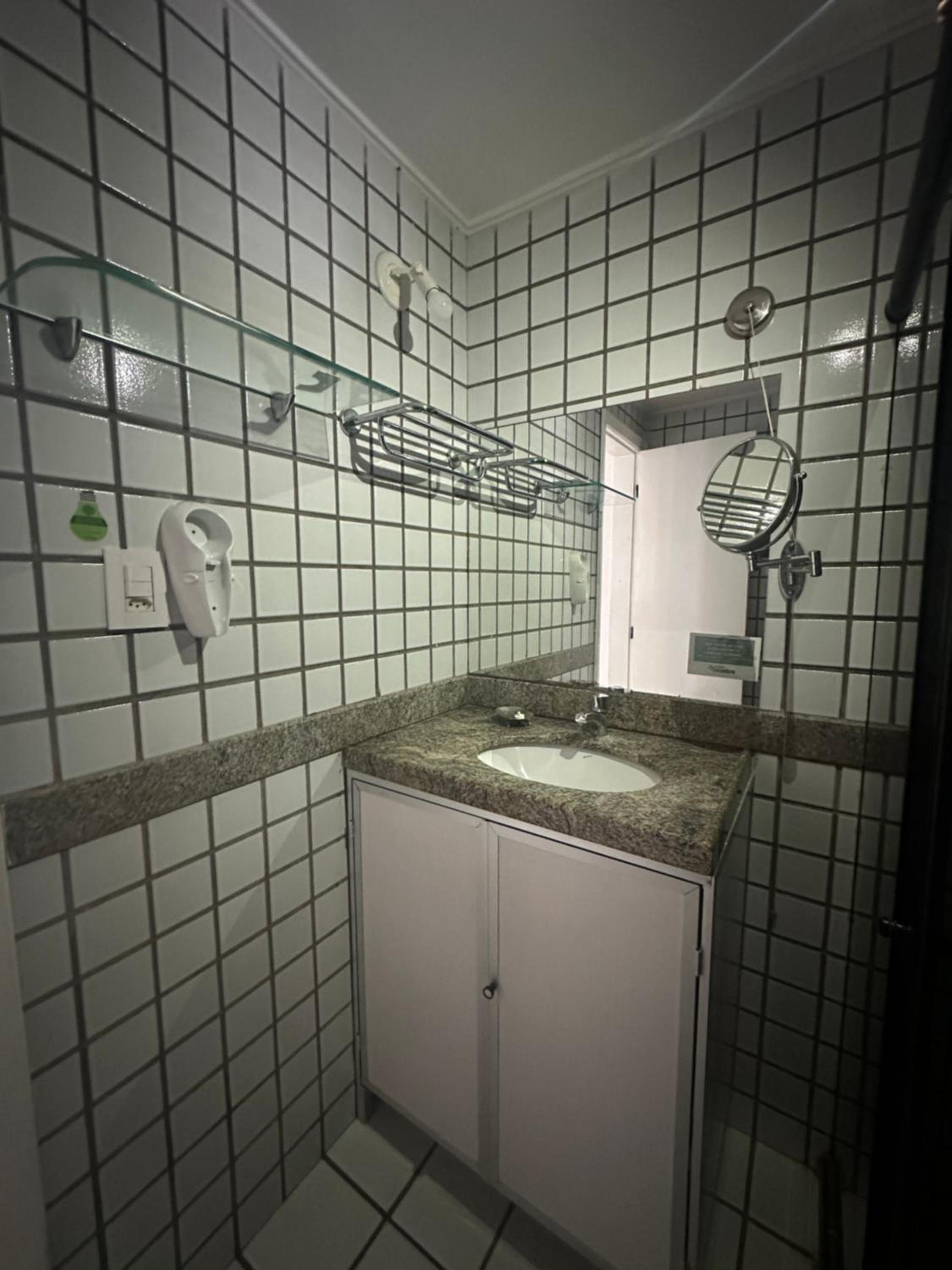 Flat Number One com 02 quartos