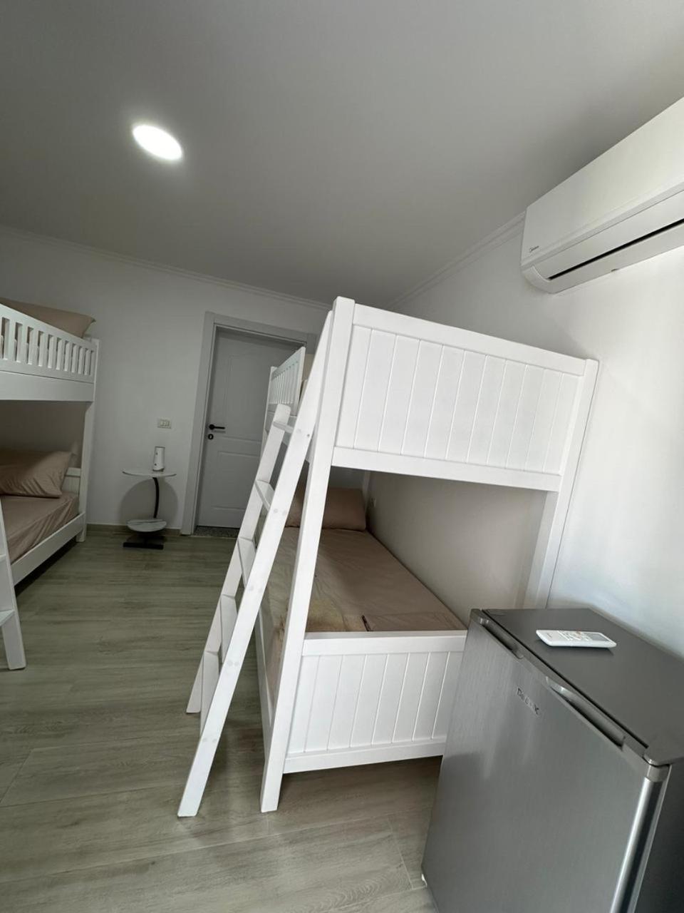 Aral Hostel