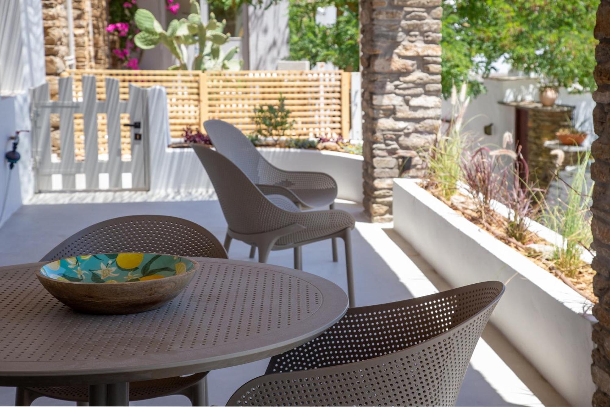 Ohana suite Tinos view 4