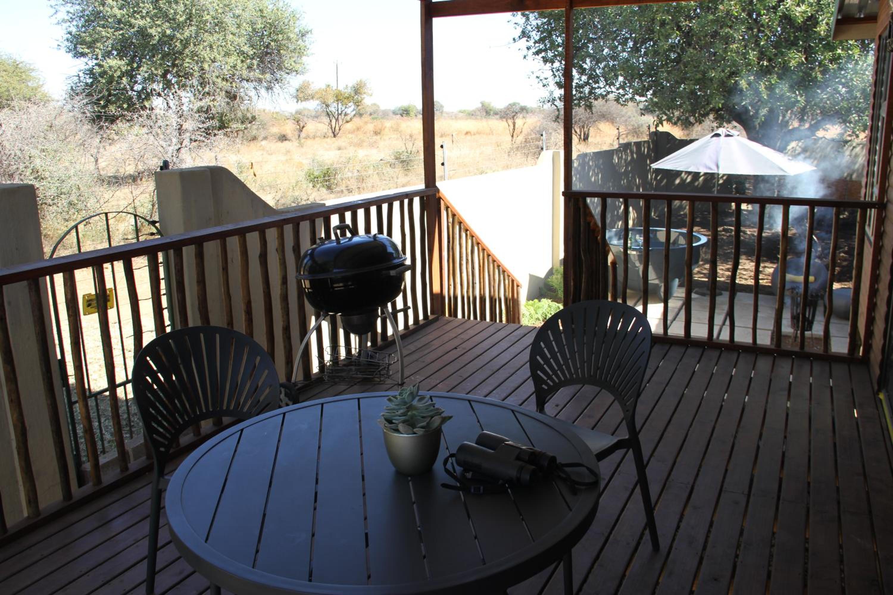Romantic cabin in Big 5 Reserve view 4