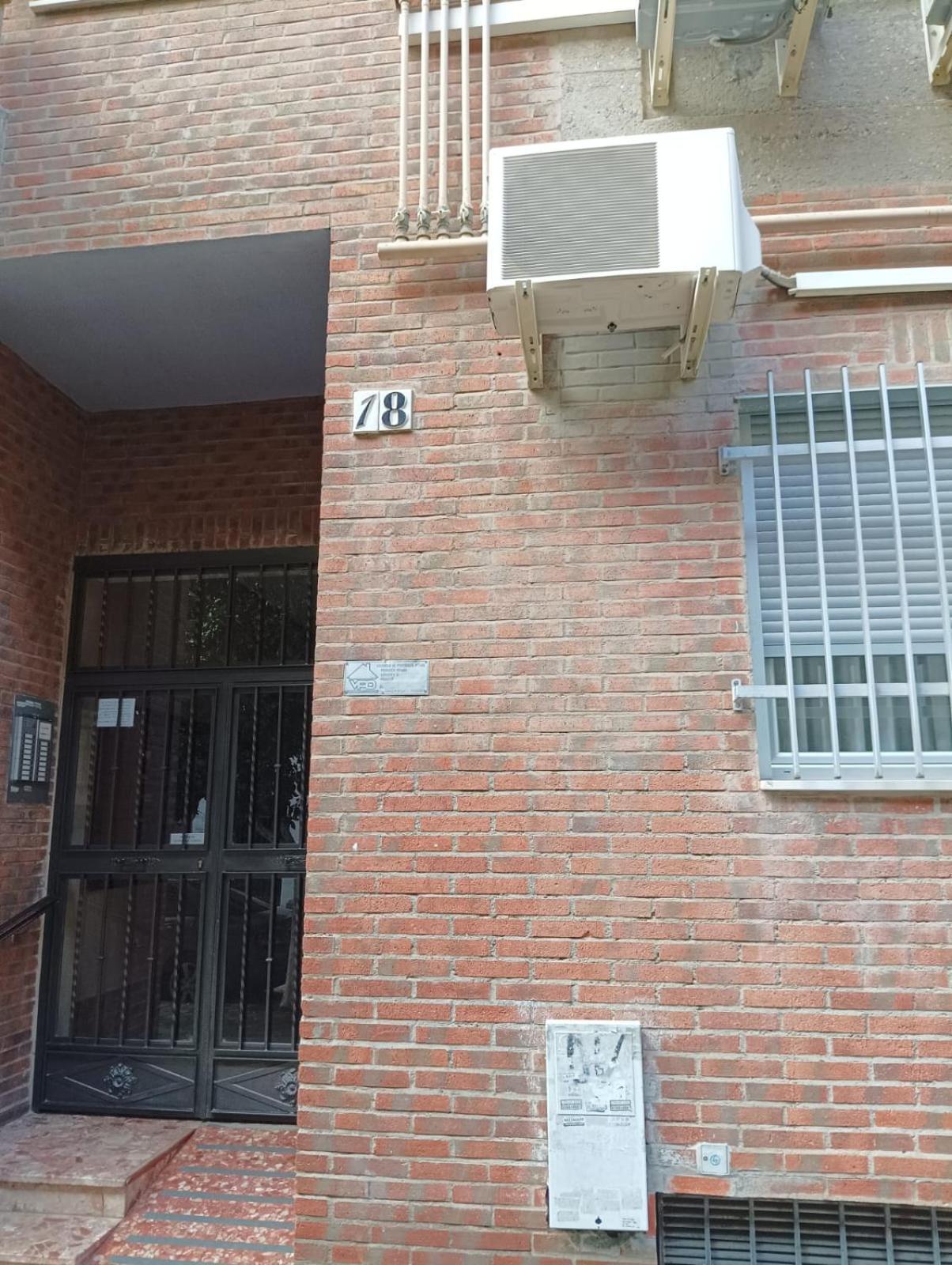 Photo 32