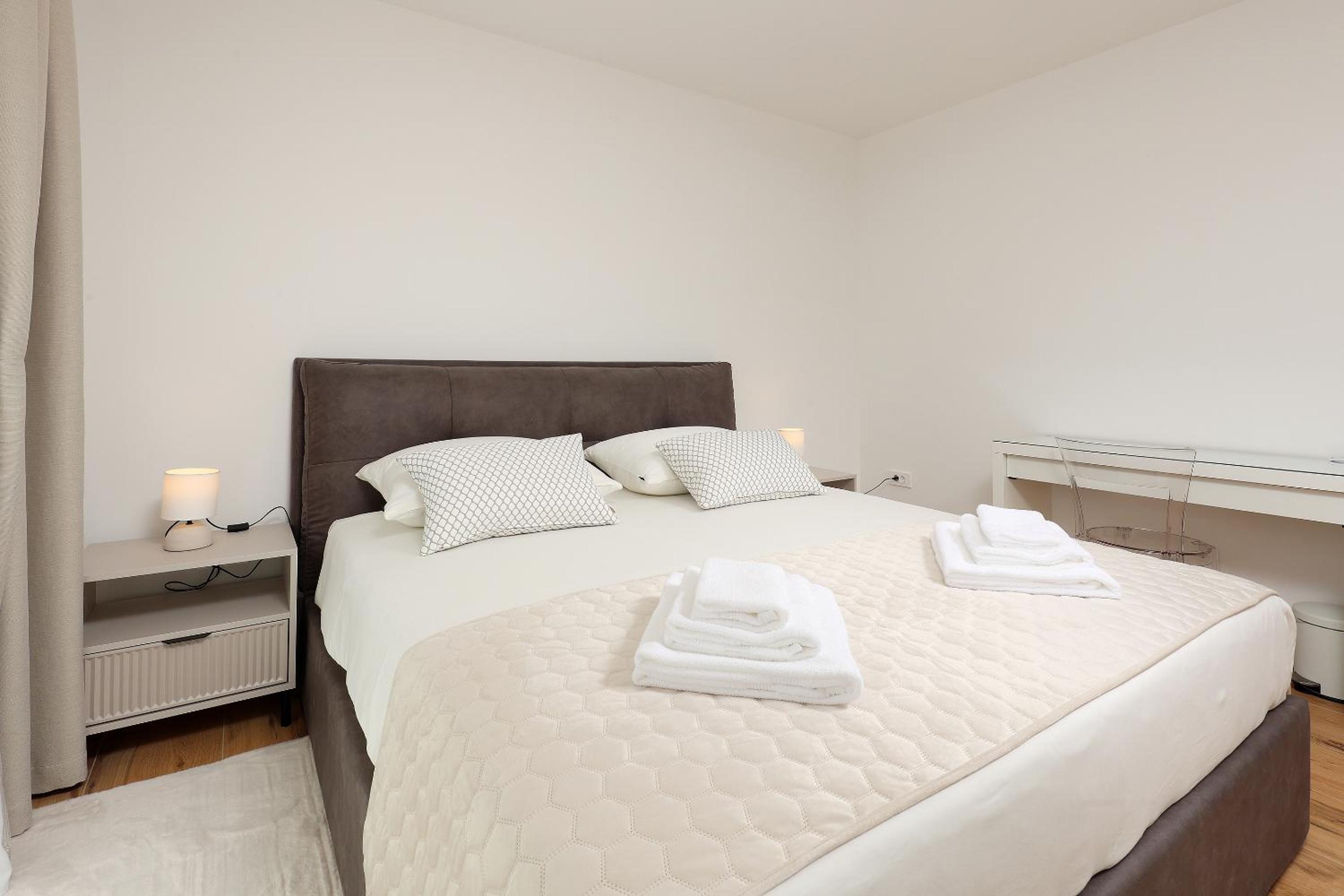 Apartments Silvi