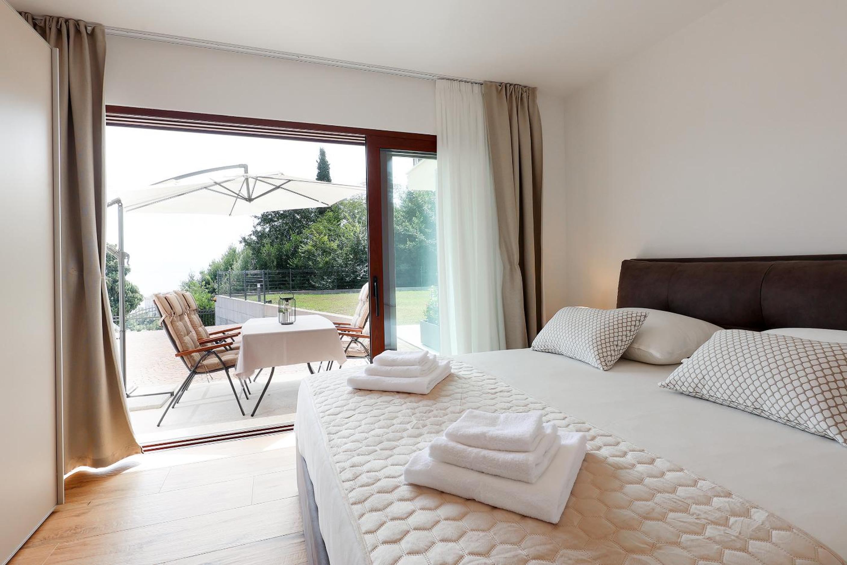 Apartments Silvi