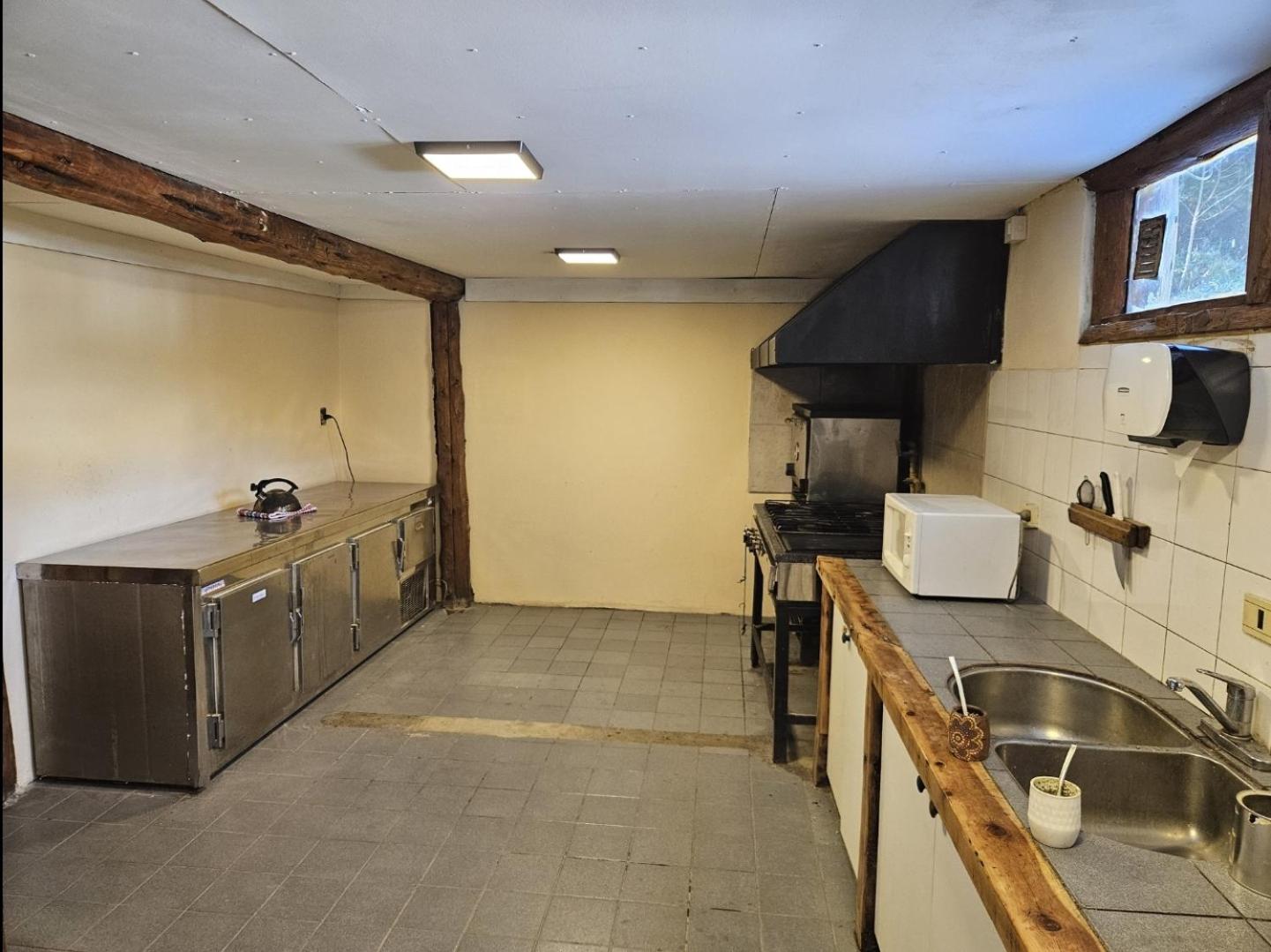 Hostel Capsula Refugio Oeste