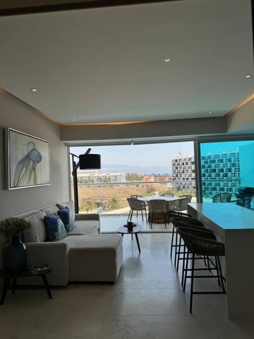 Departamento con Amenidades de Lujo 2 Hab Nuevo Vallarta